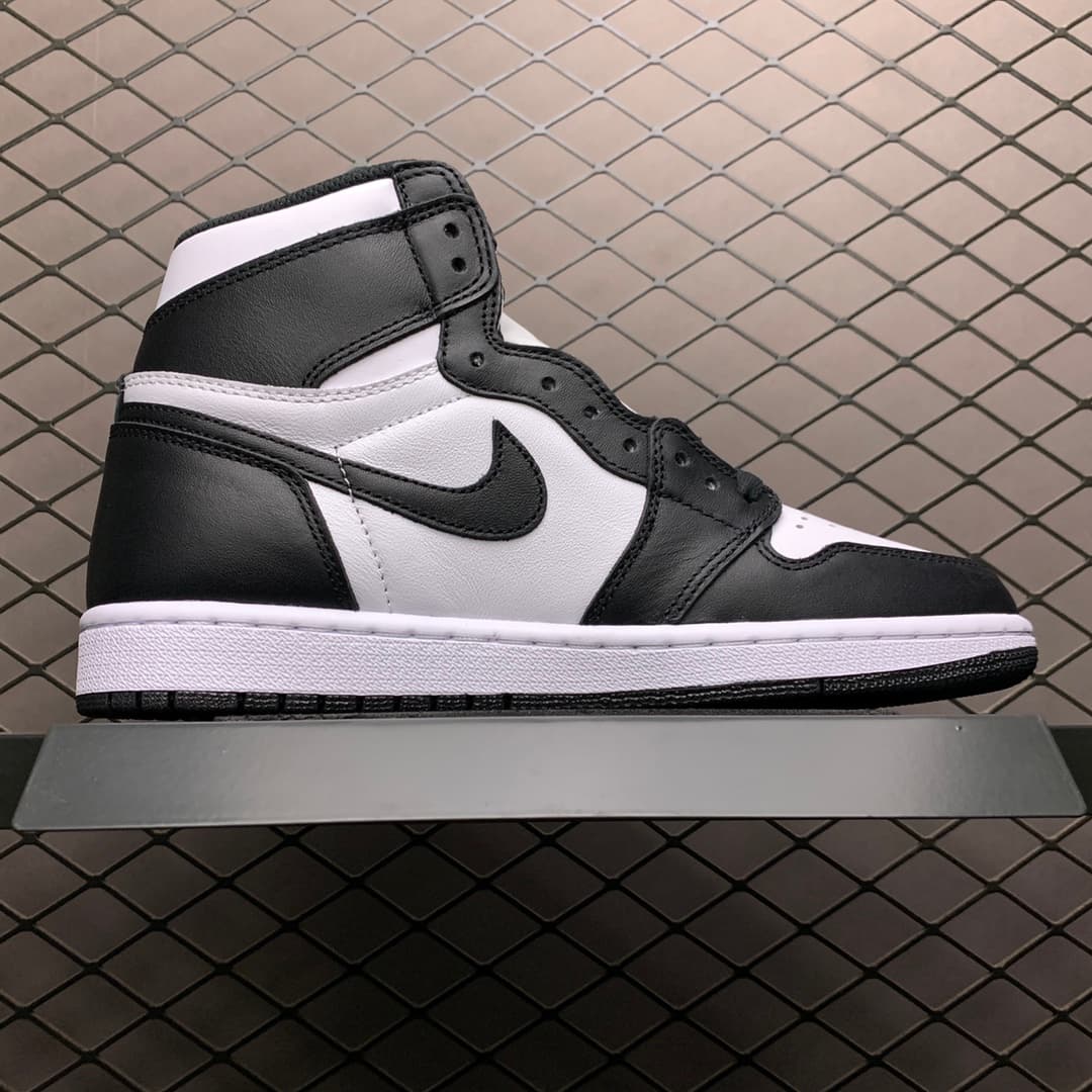 JRD1 Retro Black White 555088-010