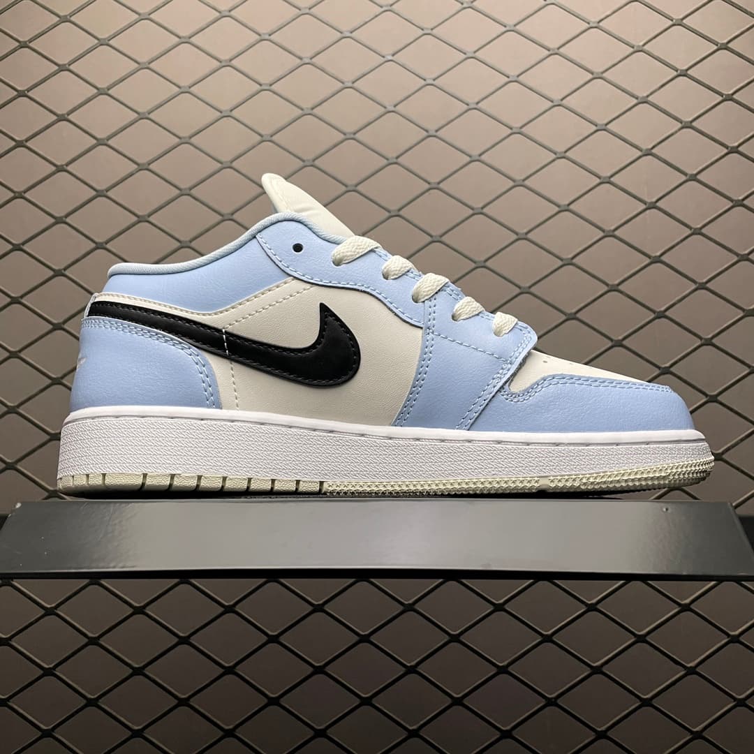 JRD 1 Low Ice Blue Black 554723-401