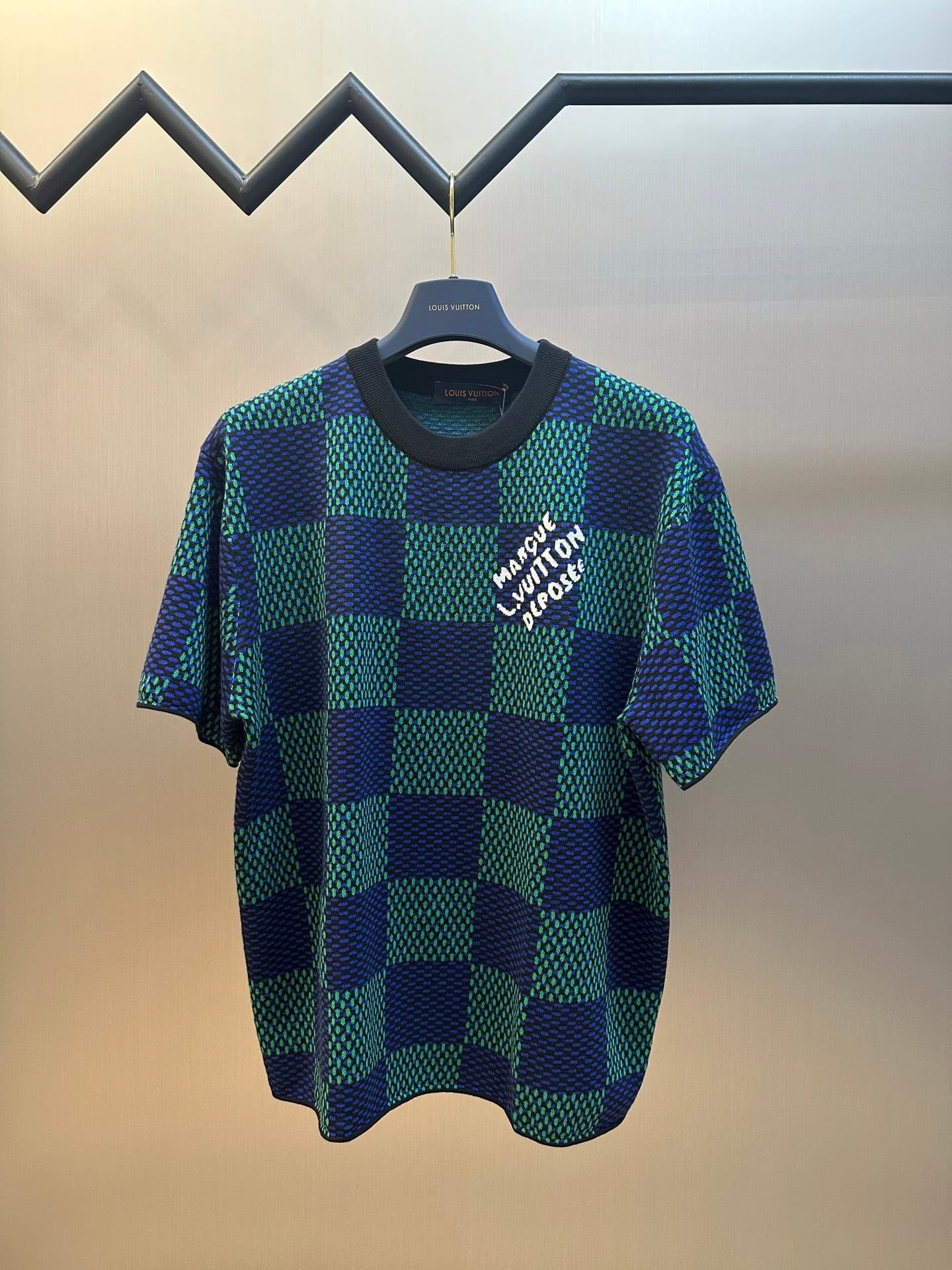 L X V T-Shirts