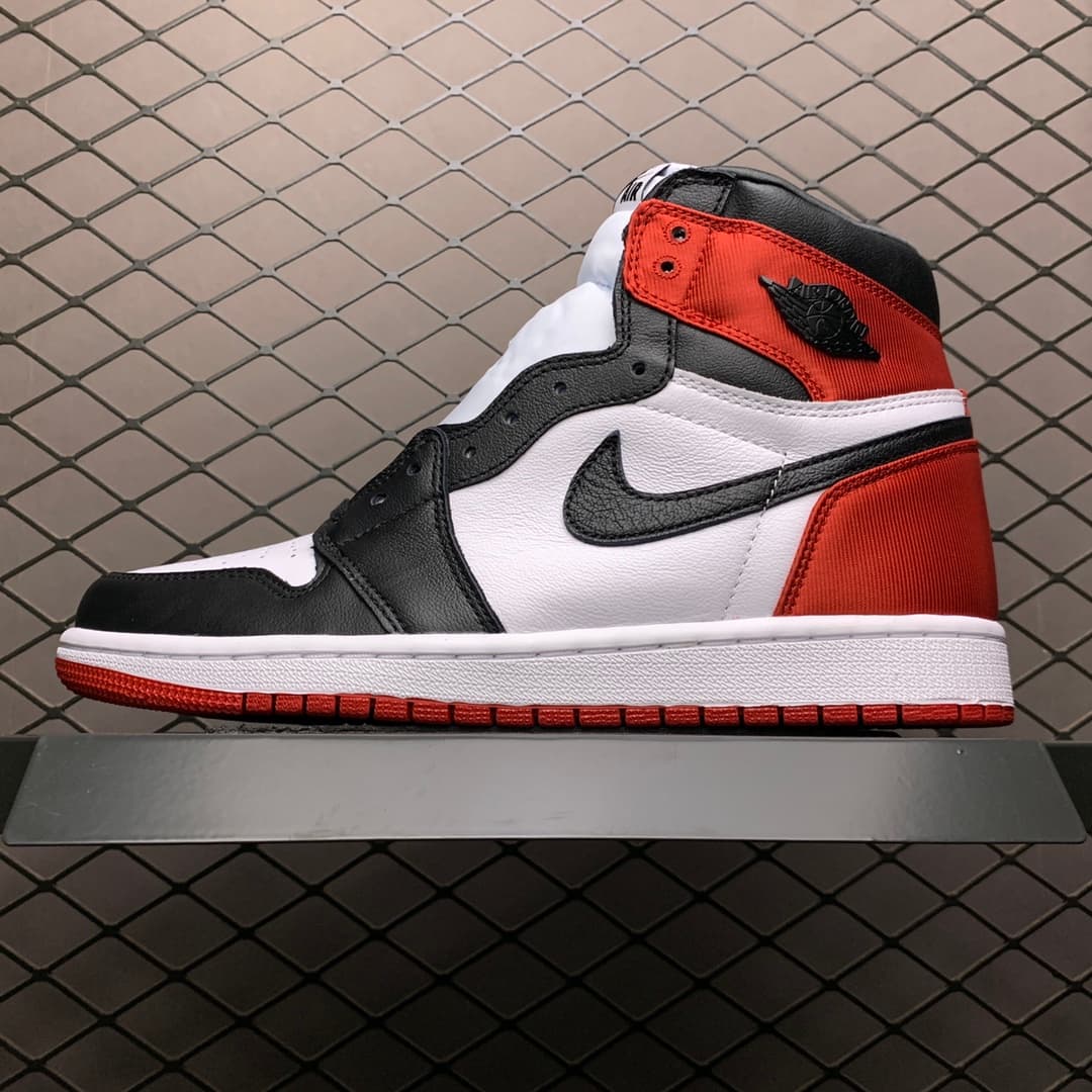 JRD1 satin WMNS BLACK TOE CD0461-016