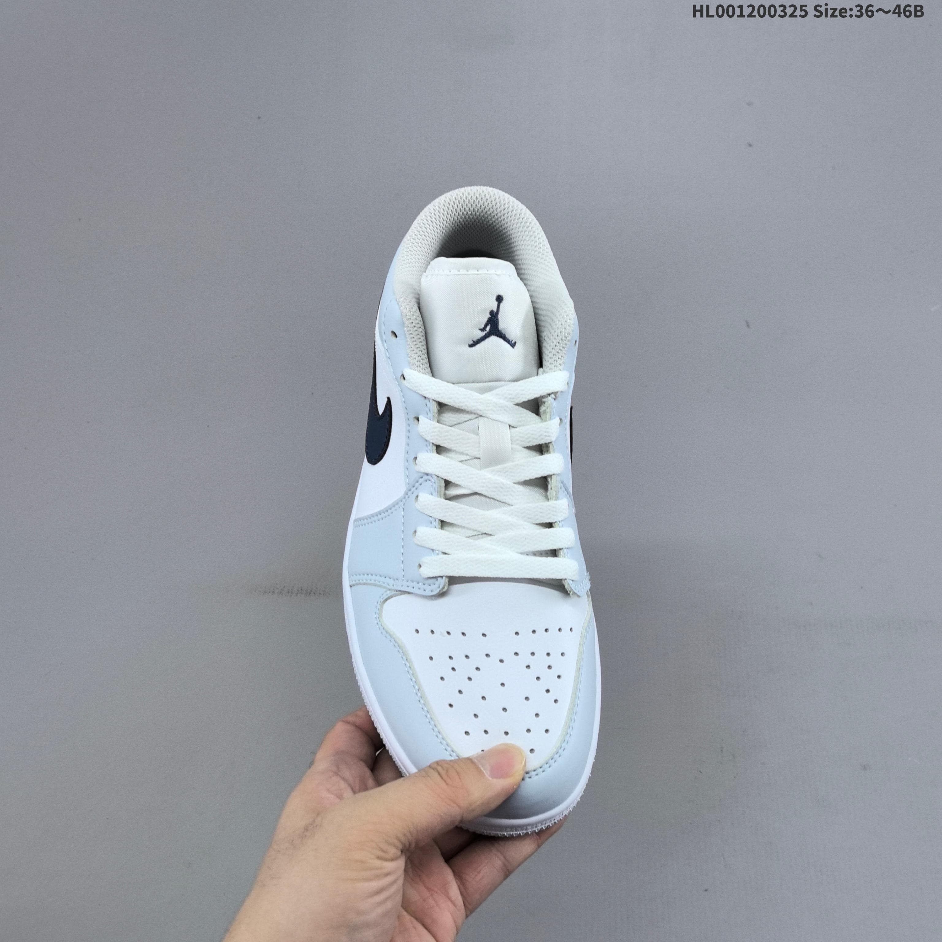 JRD 1 Low Sneakers 553558-400