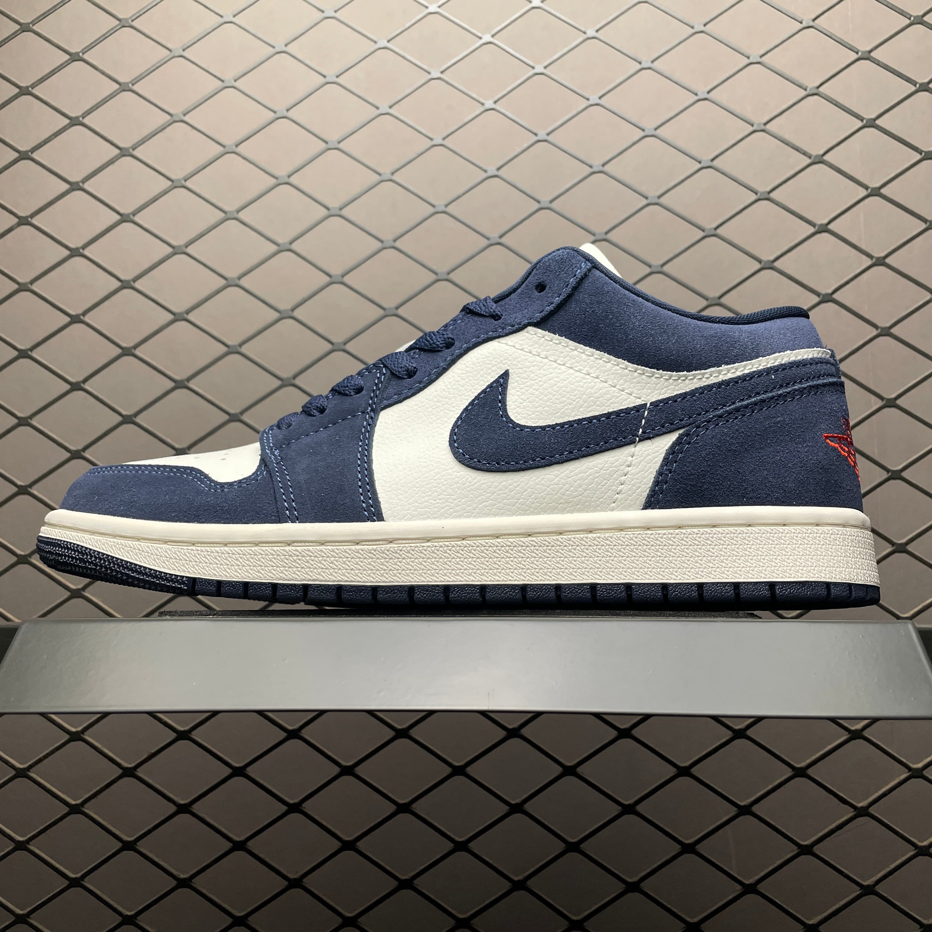 JRD1 Retro IO7448-400