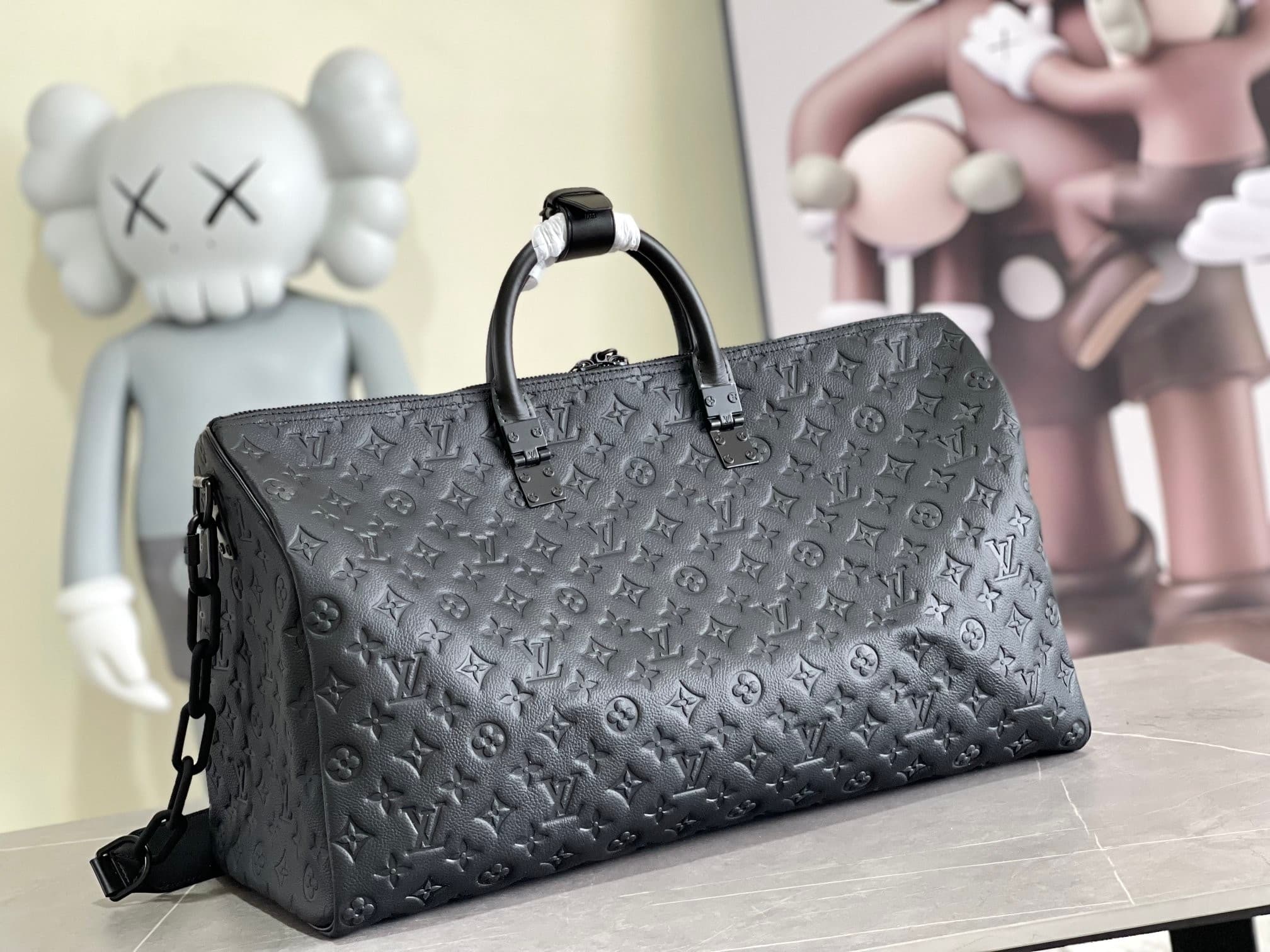 L X V Travelling bag 50x29x23cm