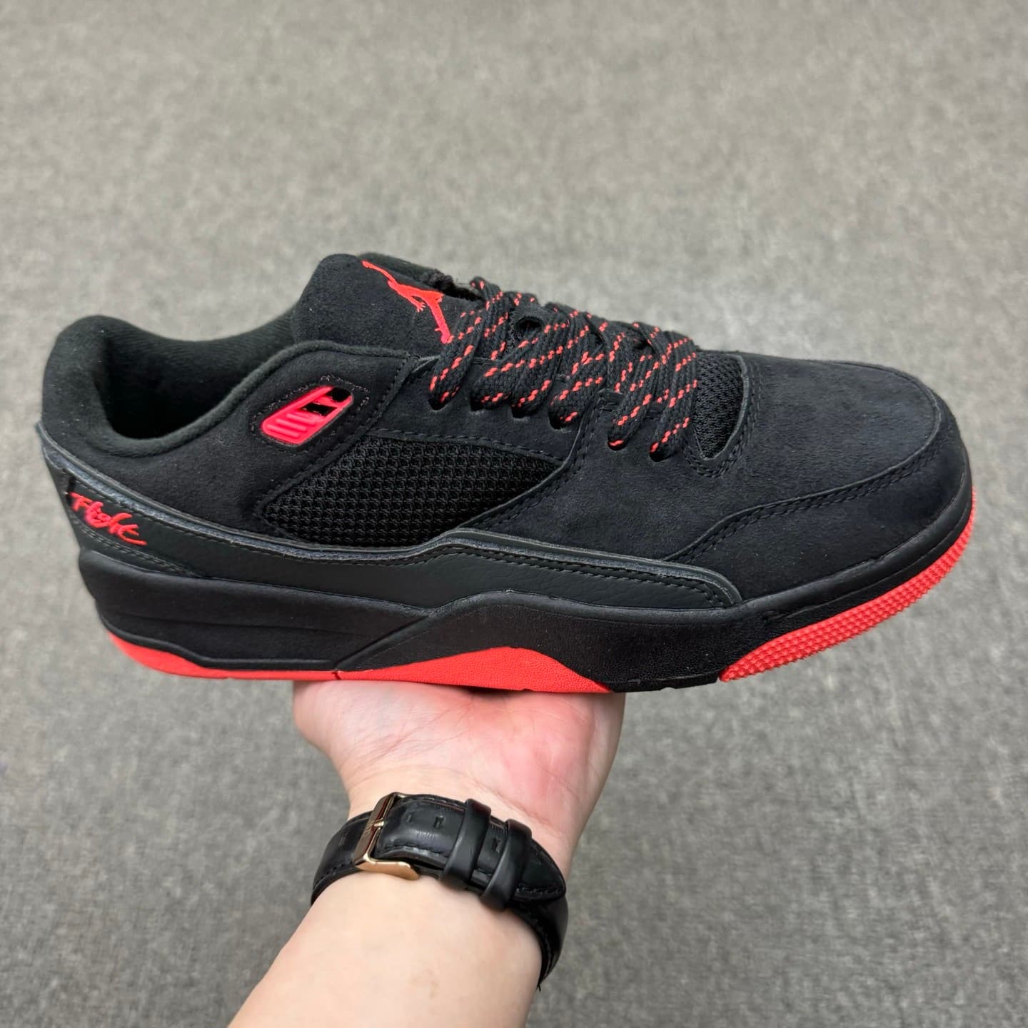 JRD 4 Retro Flight Court HF3255-011