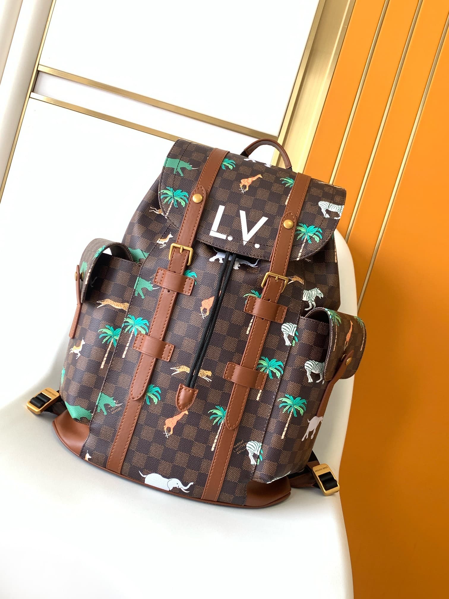 L X V CHRISTOPHER Backpack Size:41x48x13cm