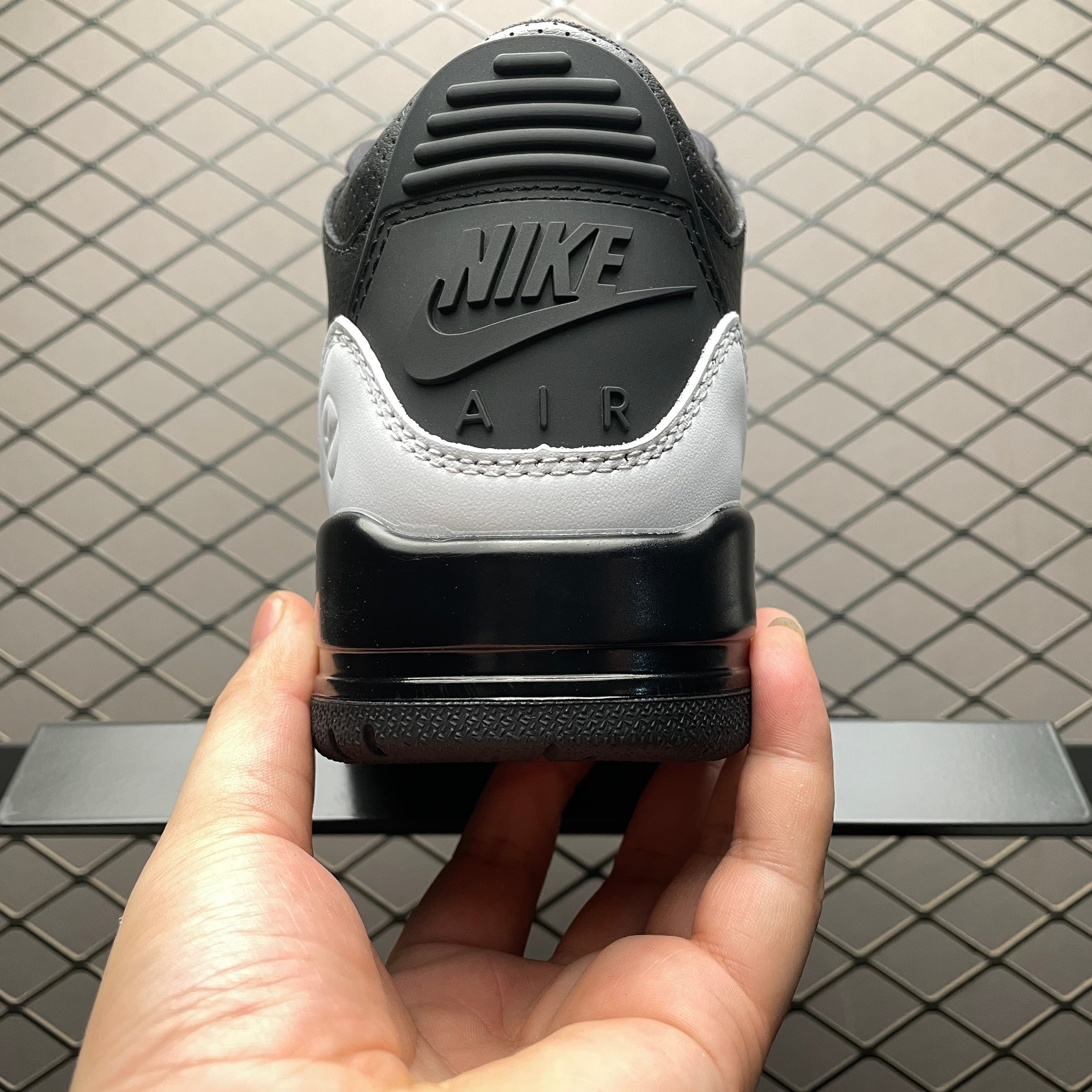 Air JRD 3 Retro DA3595-001