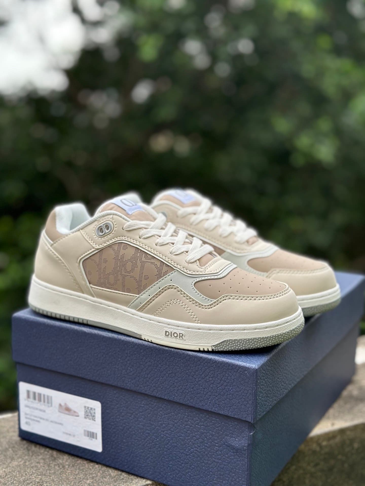DR B27 Sneaker
