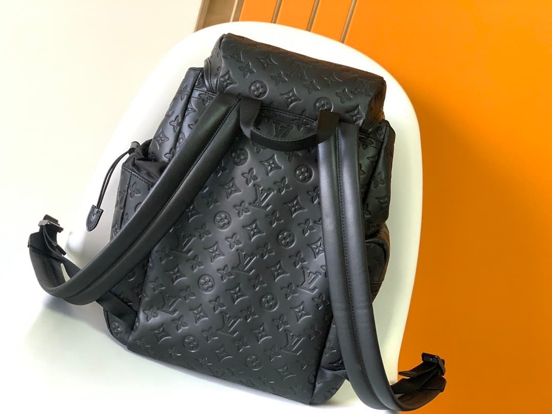 L X V Discovery Backpack M43680 Size:35x54.5x19cm