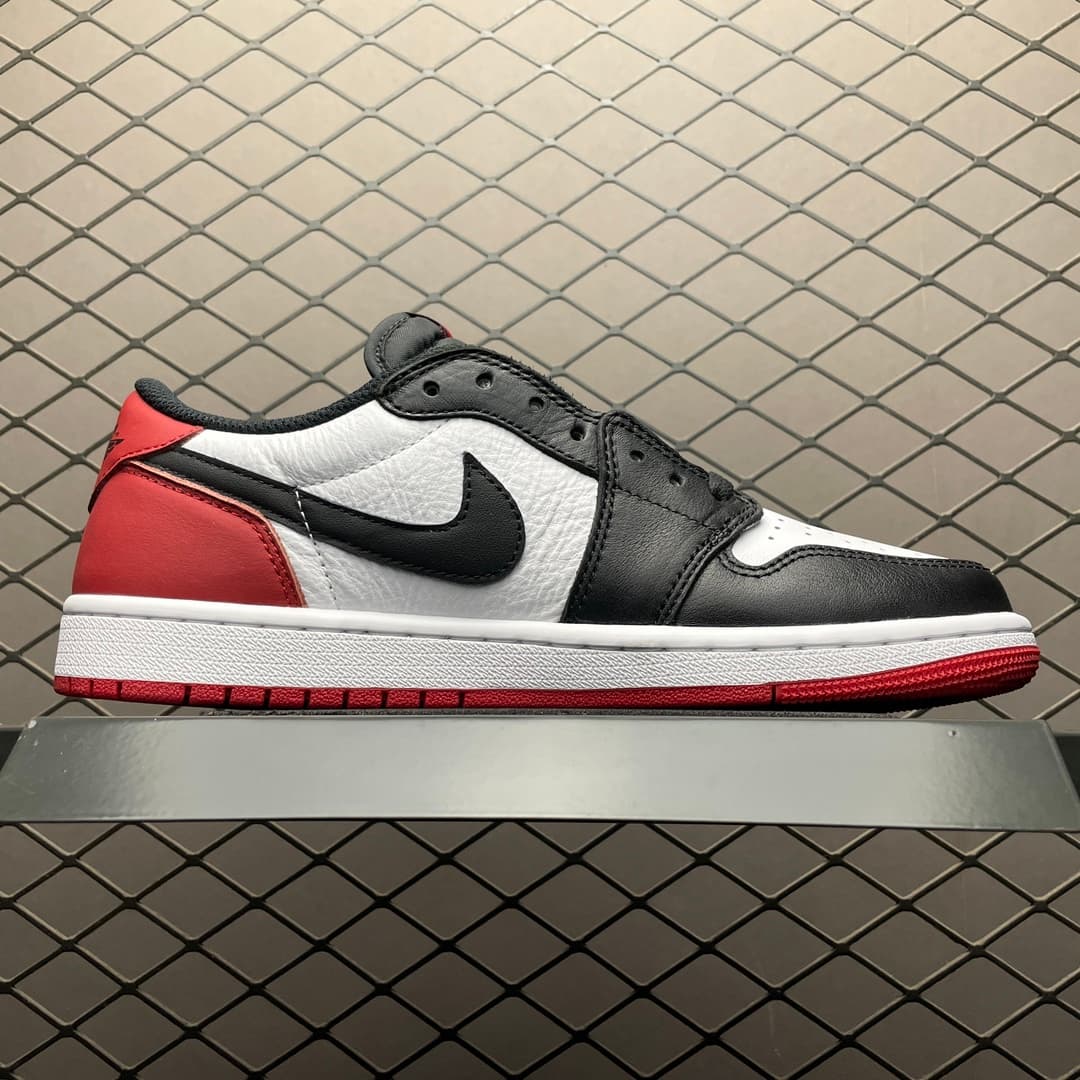 JRD 1 Low Black Toe CZ0790-106