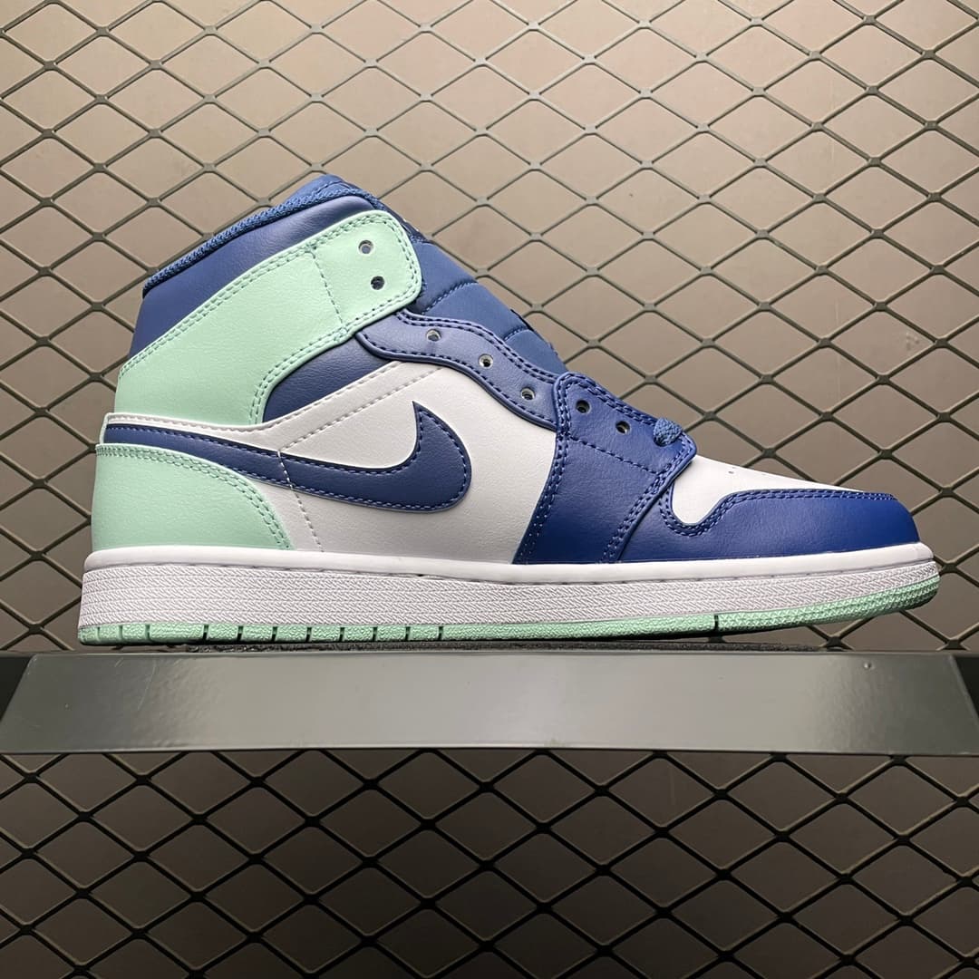 JRD1 Mid Mystic Navy Mint Foam 554724-413