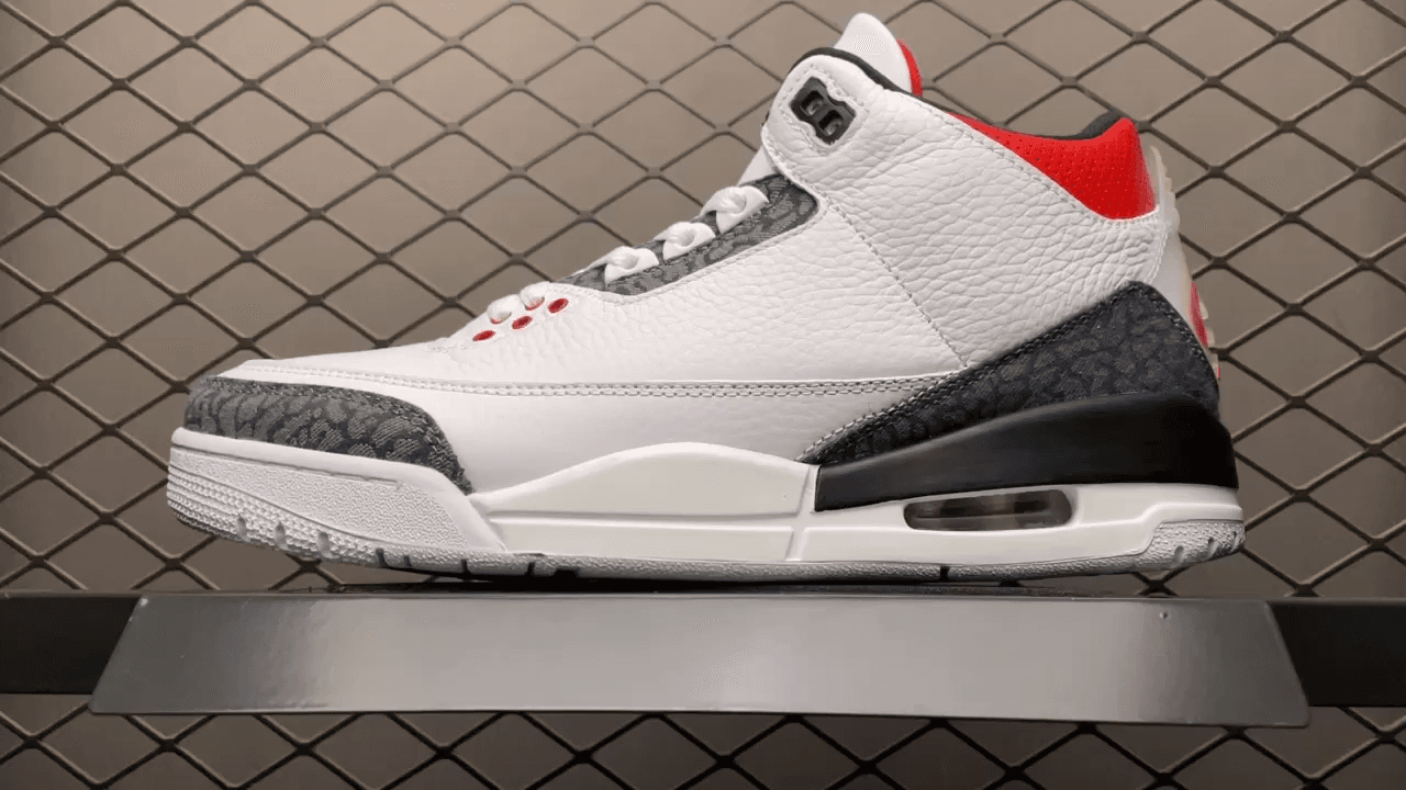 JRD 3 Retro SE Fire Red Denim CZ6431-100