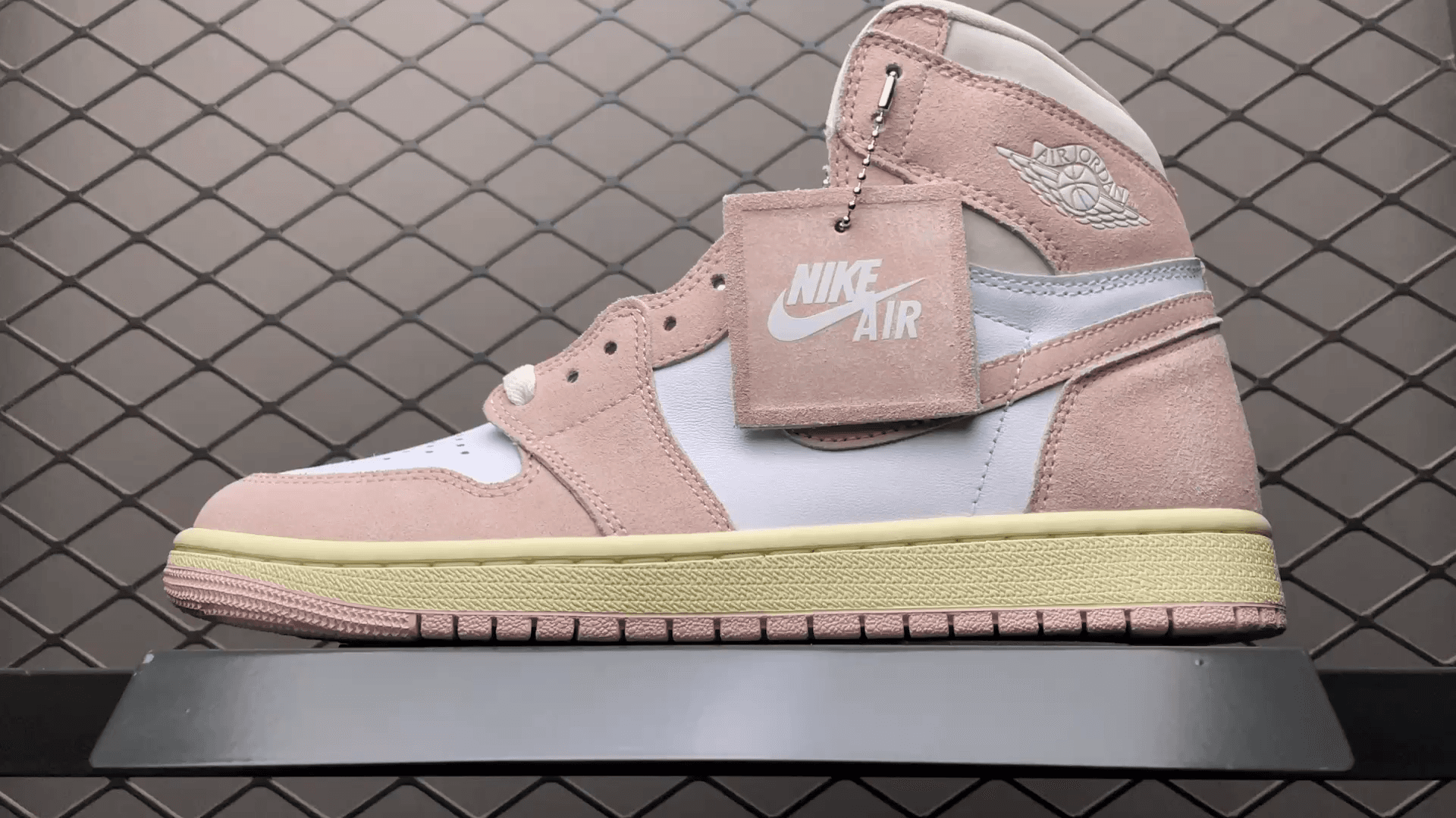 JRD 1 Retro High OG Washed Pink FD2596-600