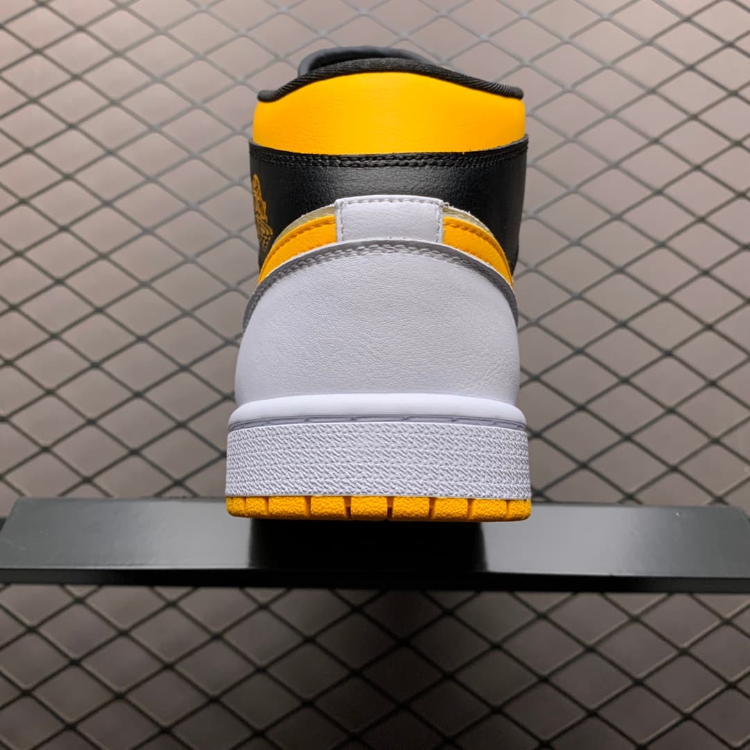 JRD1 Mid white black yellow CV5276-107