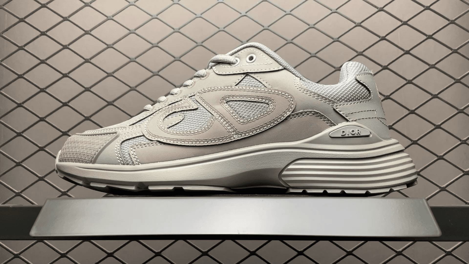 DR b30 sneaker
