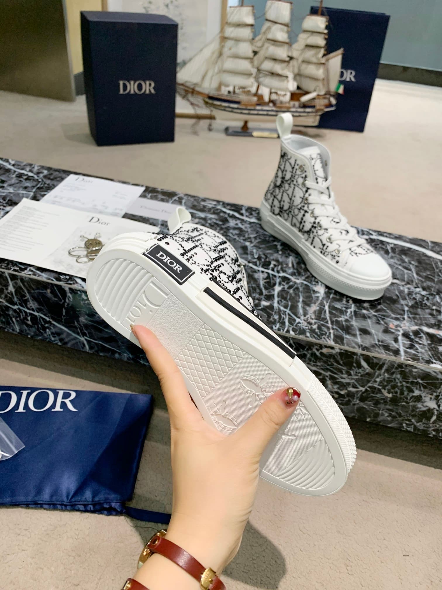 DR Shoes
