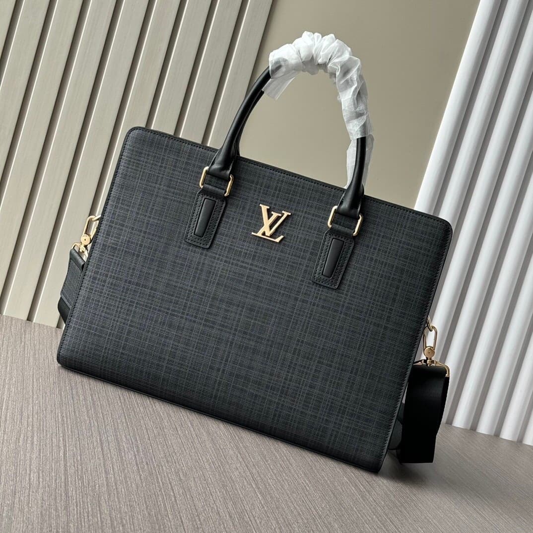 L X V Briefcase 39x30x8cm