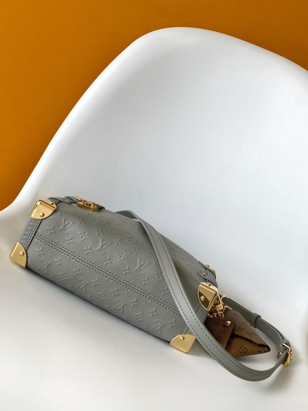 L X V Side Trunk M25602 Size:23.5x16x8.5cm