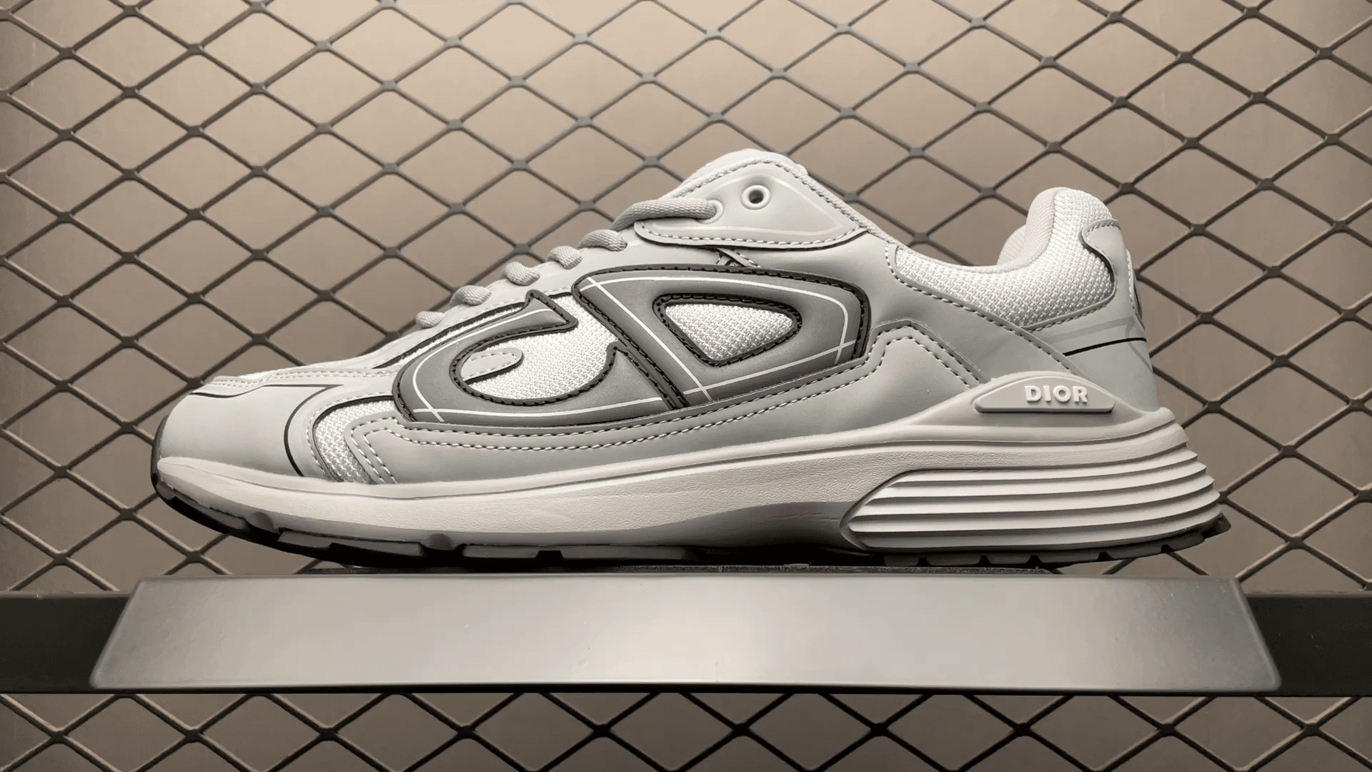 DR b30 sneaker