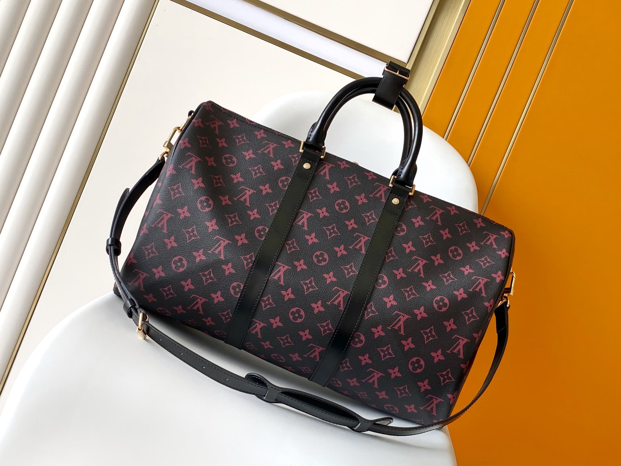 L X V Keepall M12441 Size:45x27x20cm