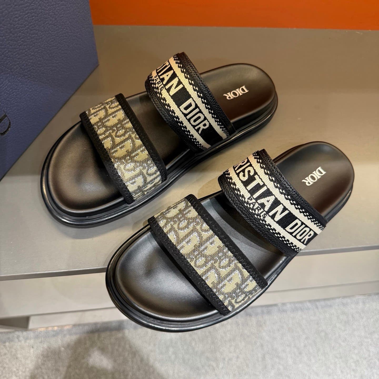DR Slipper