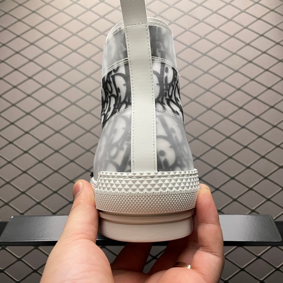 DR B23 Sneaker