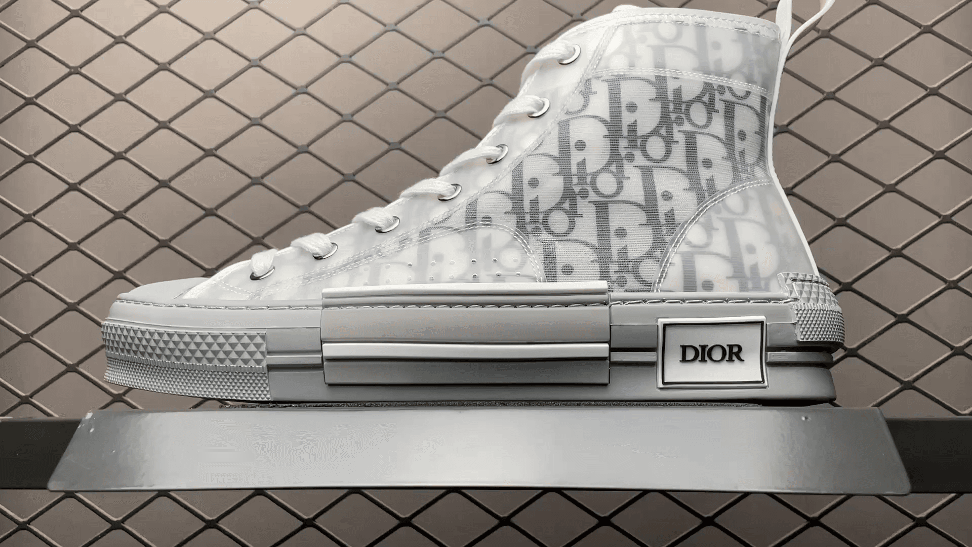 DR B23 Sneaker