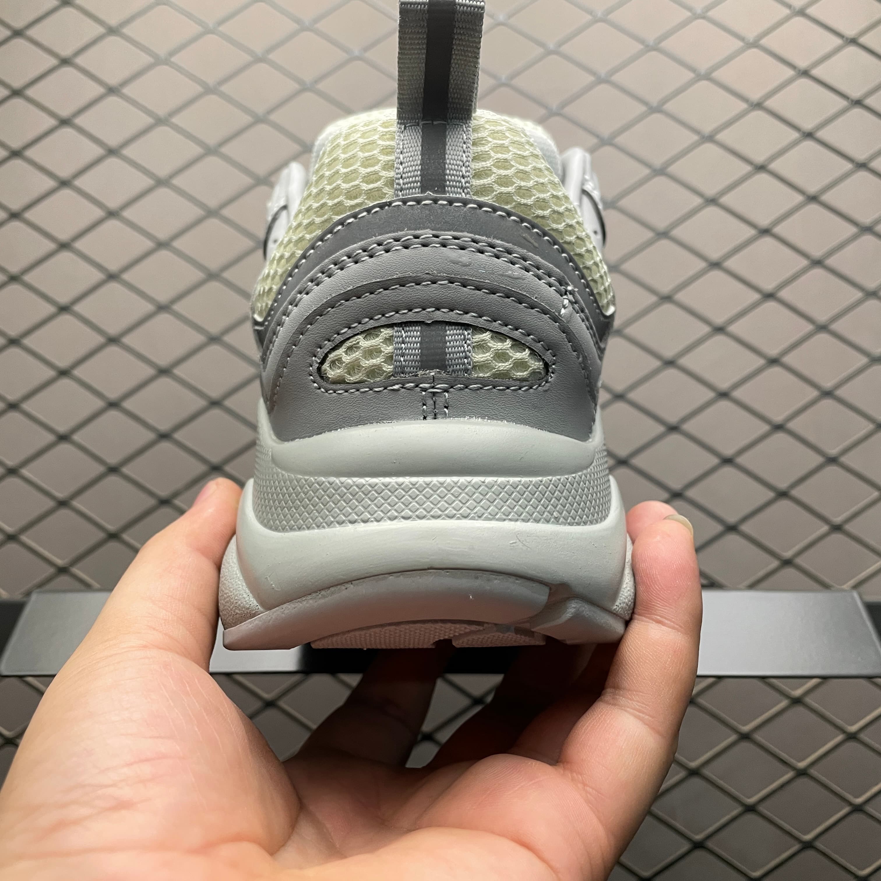 DR classic B22 Clunky Sneaker