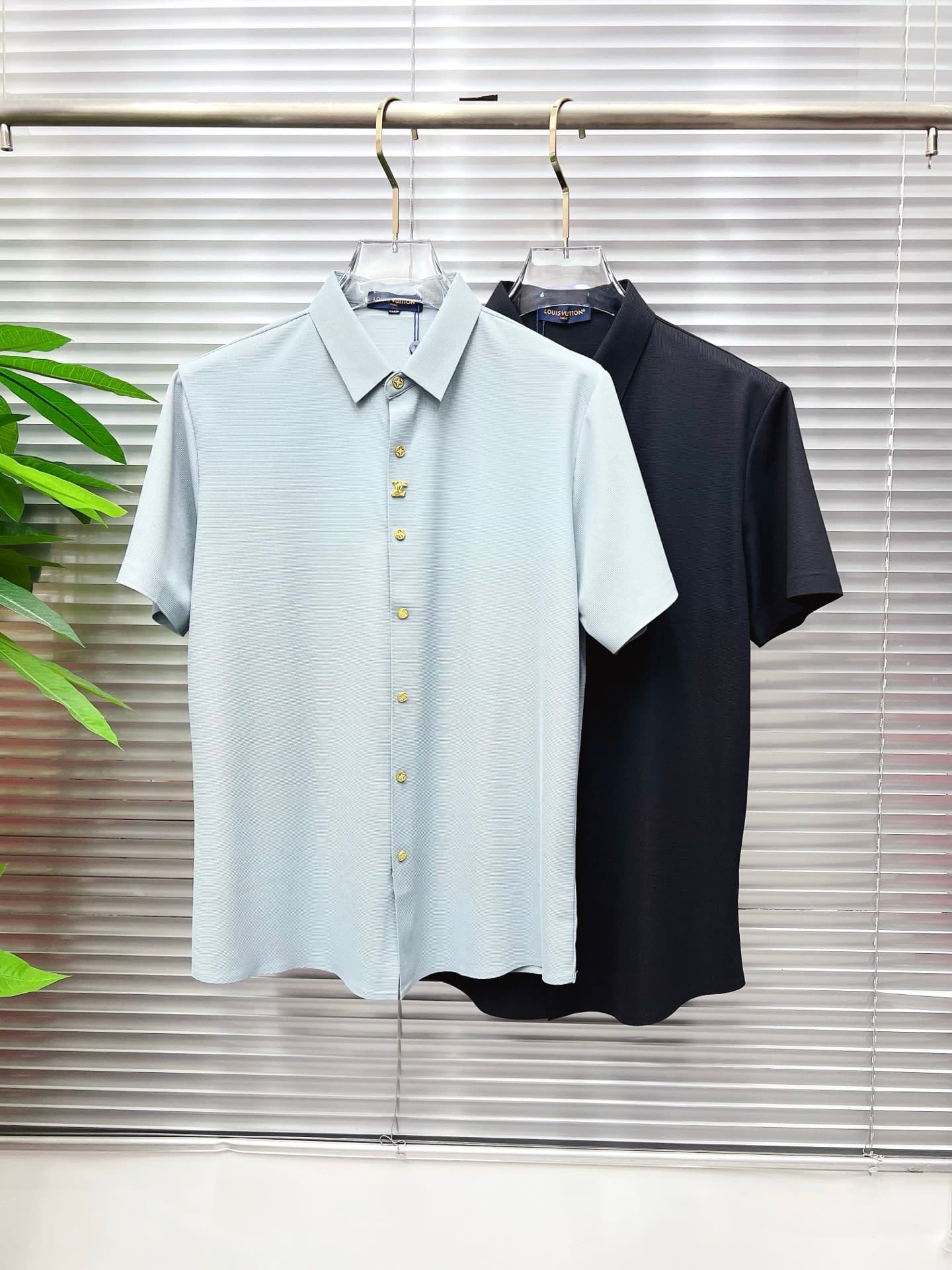 L X V Short sleeve shirt(Multiple colors)
