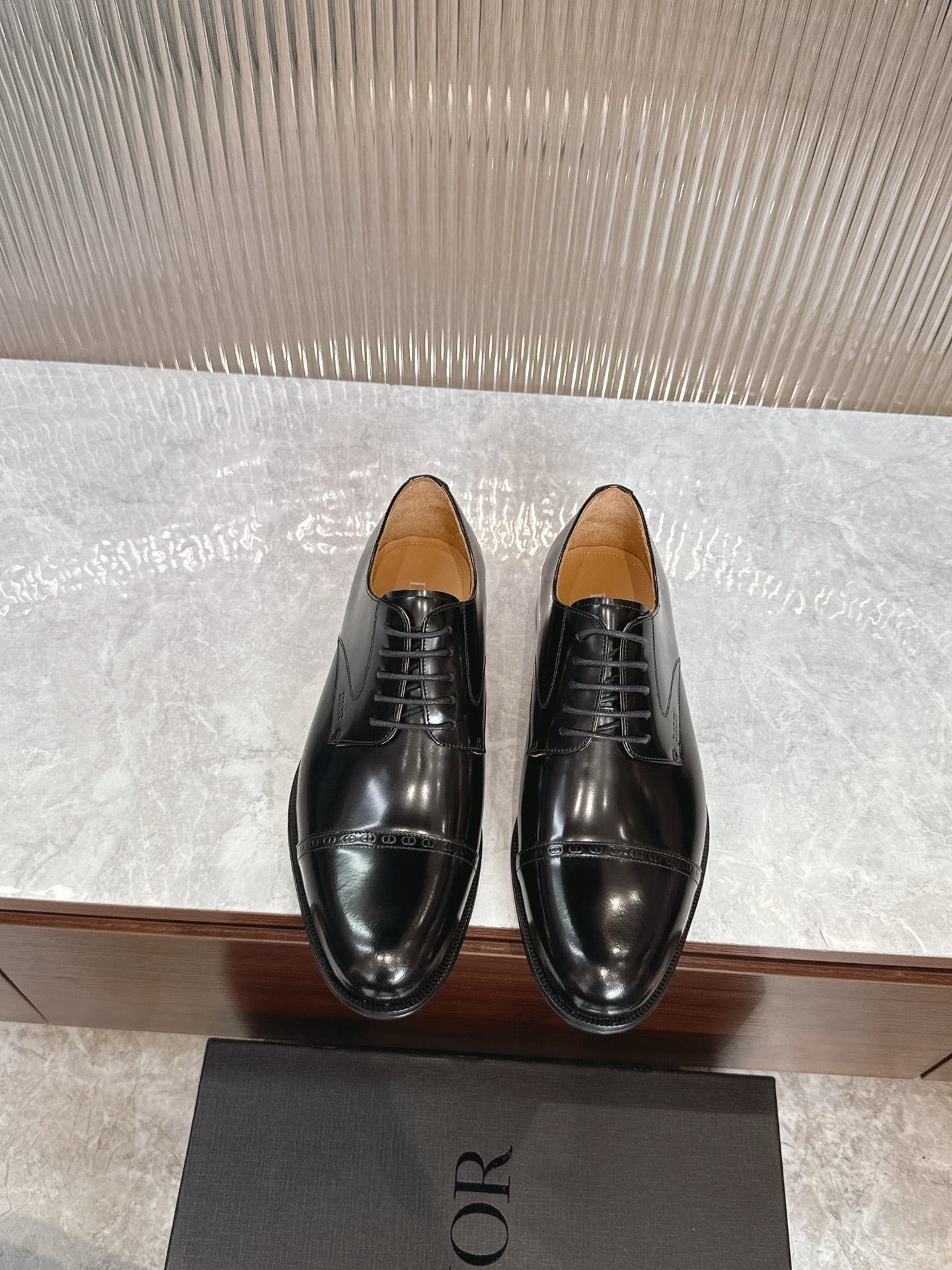DR Leather shoes