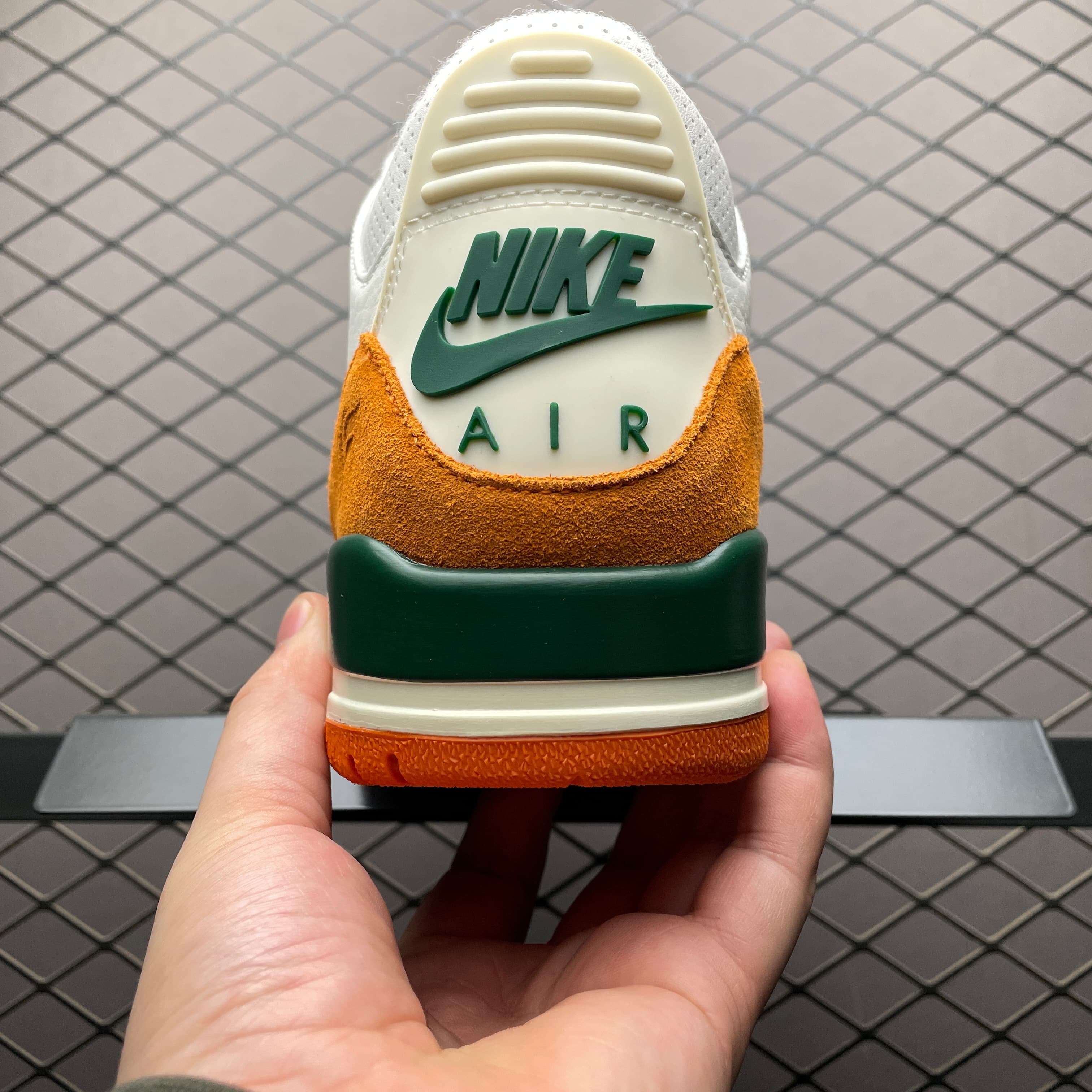 Air JRD 3 Retro IF4491-100