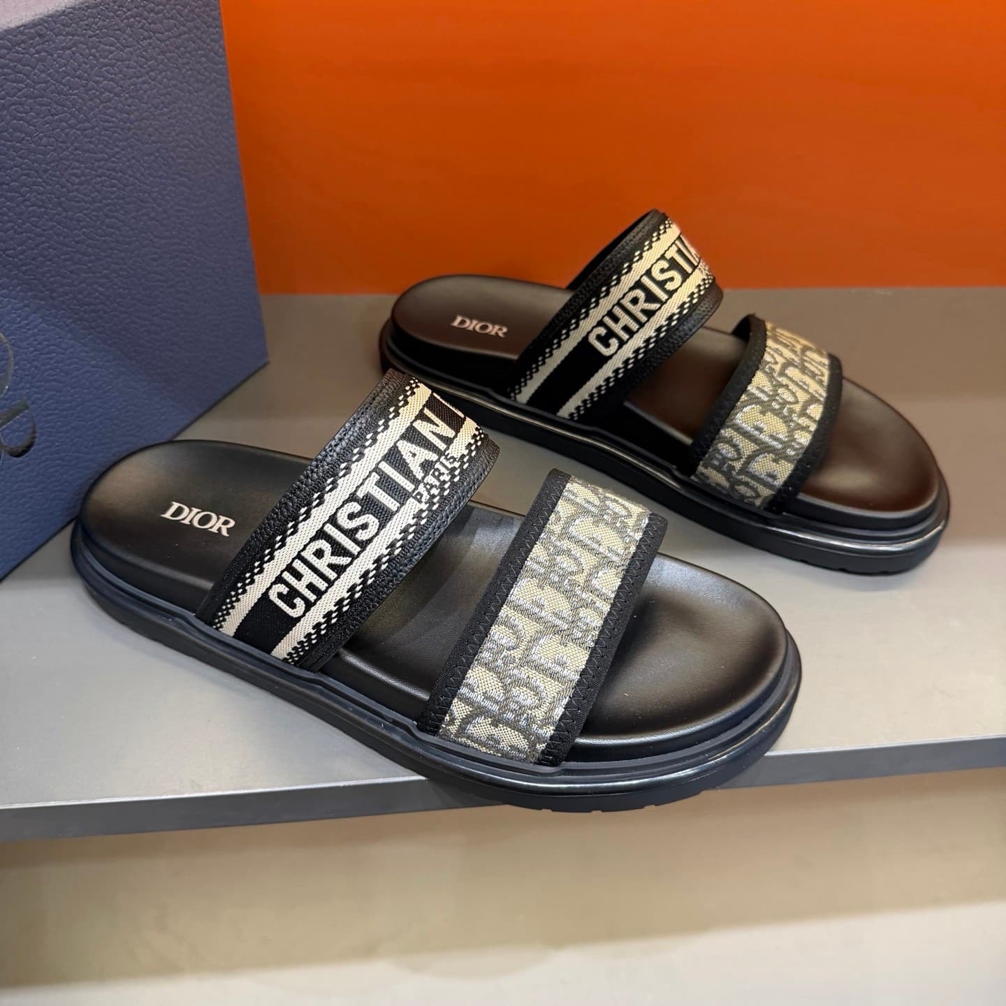 DR Slipper