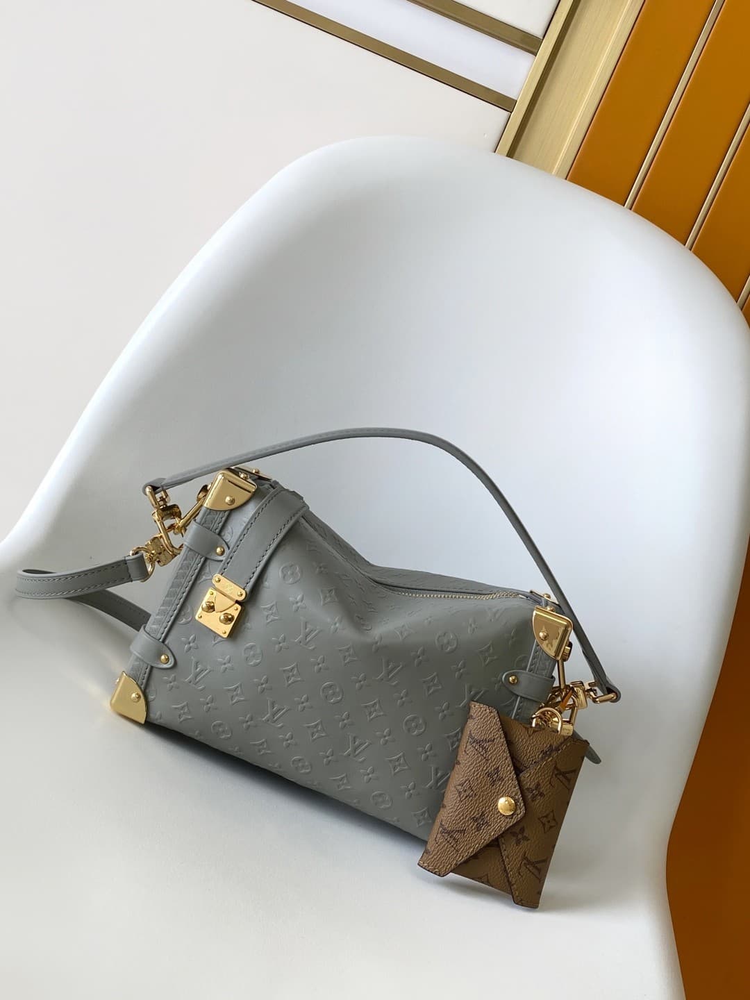 L X V Side Trunk M25602 Size:23.5x16x8.5cm
