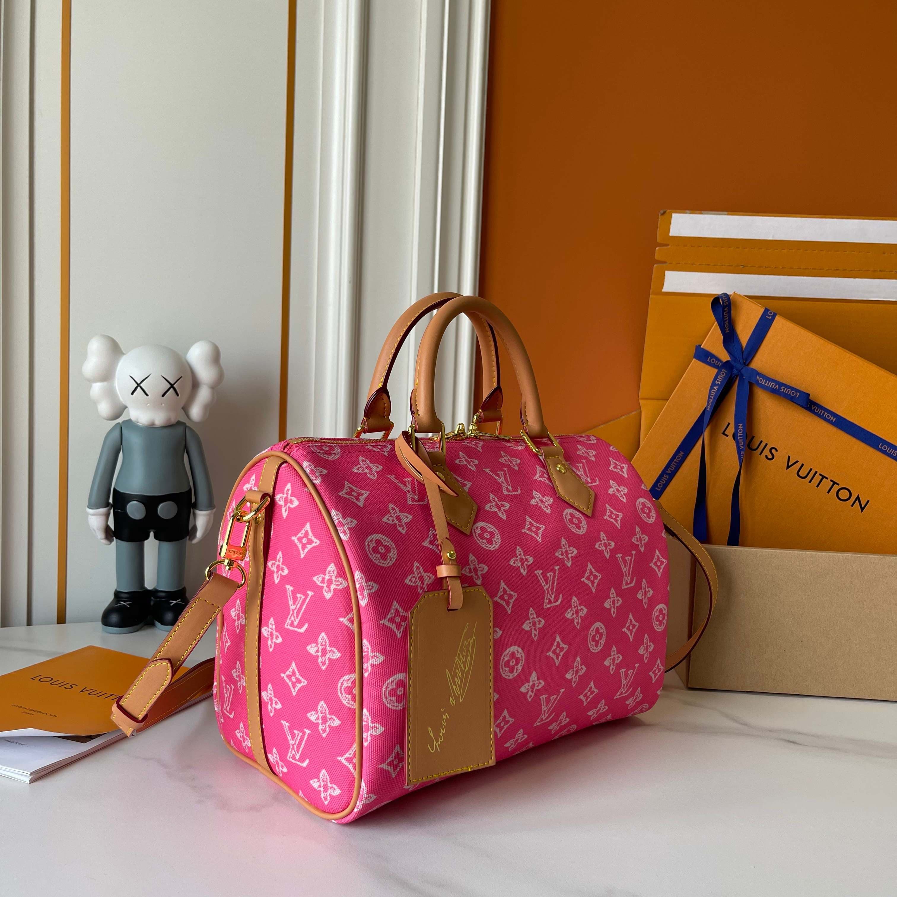 L X V SPEEDY BANDOULIÈRE 30 Size:30*21*17CM