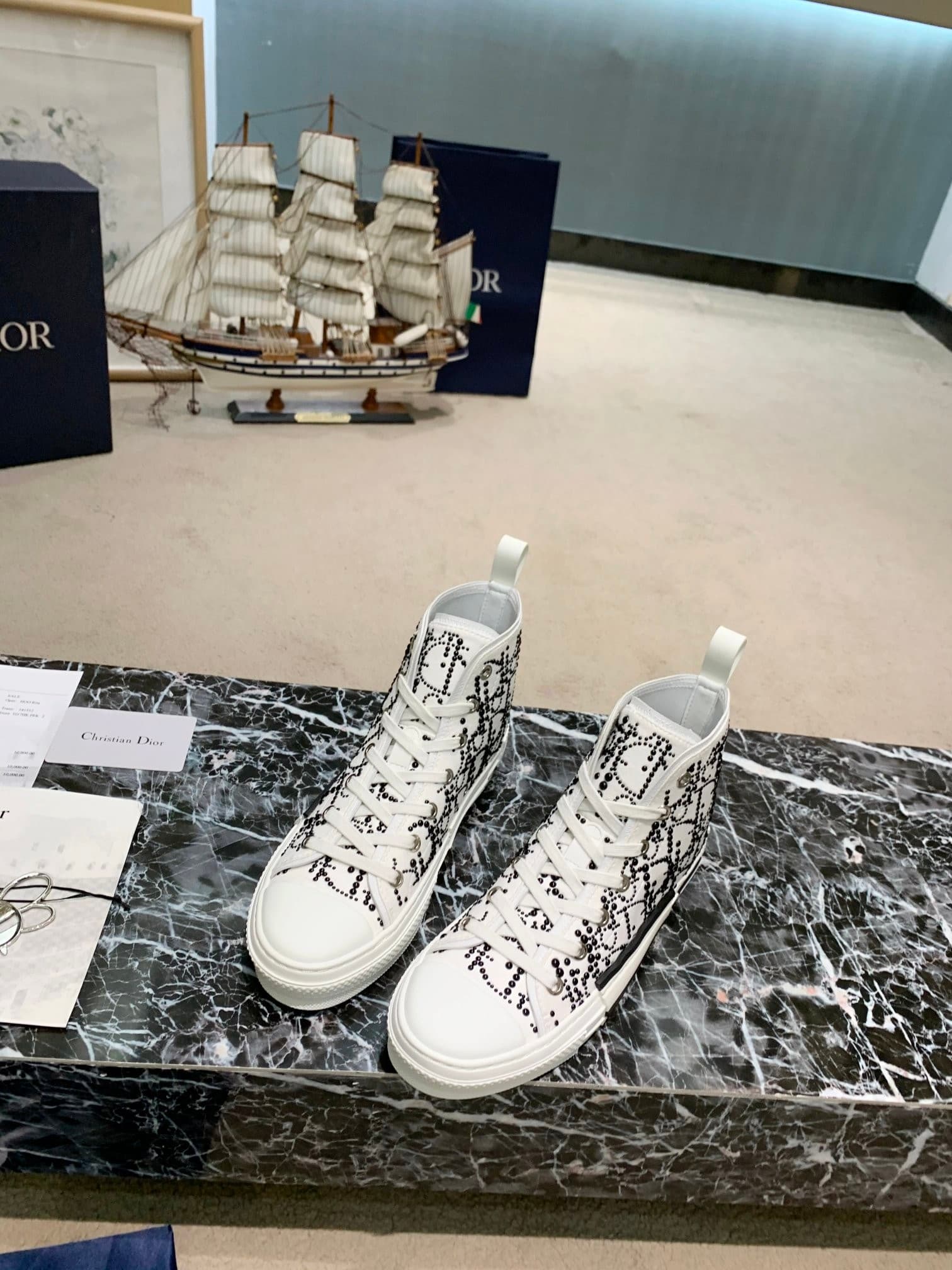 DR Shoes