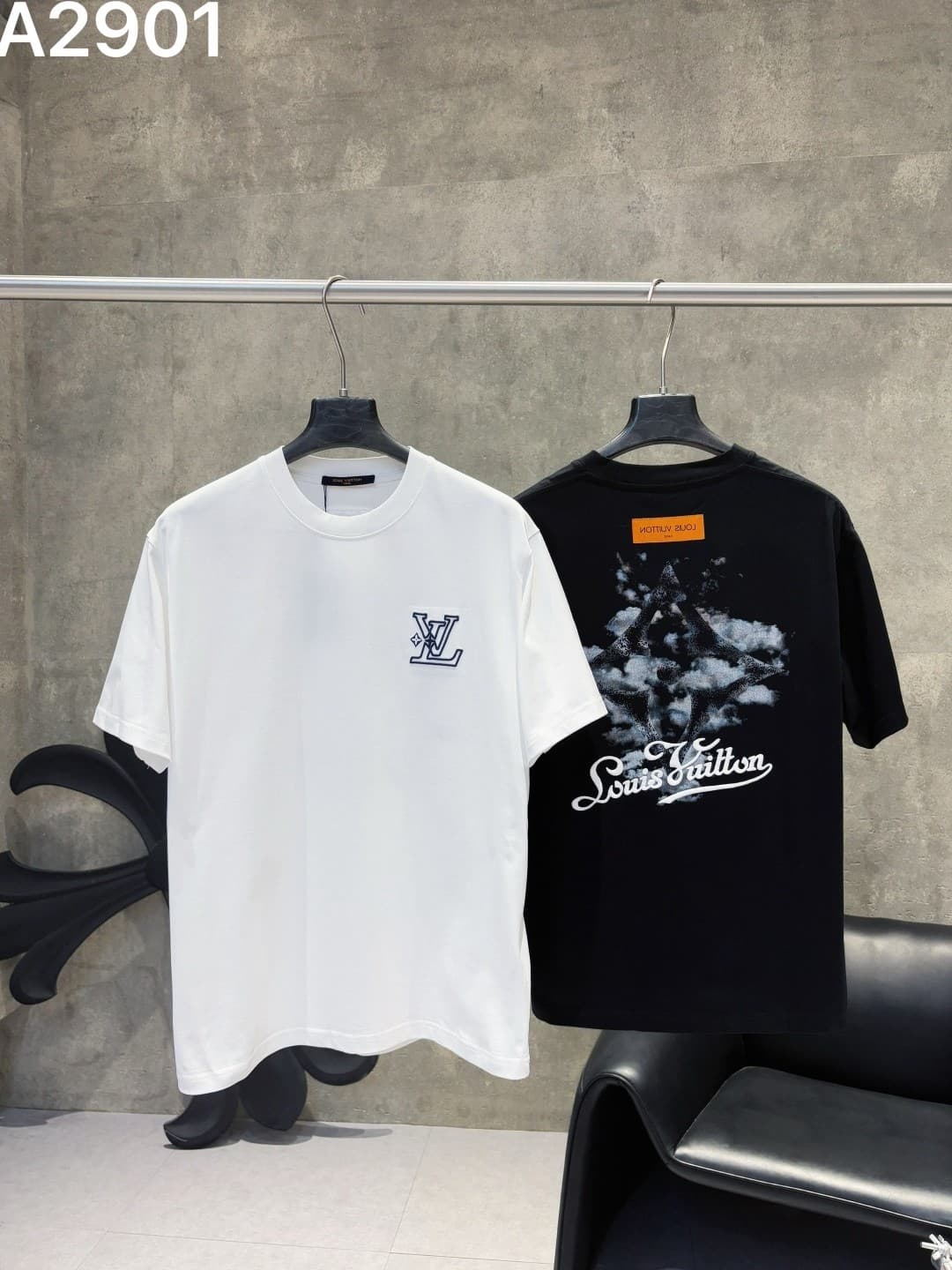 L X V T-shirt(Multiple colors)