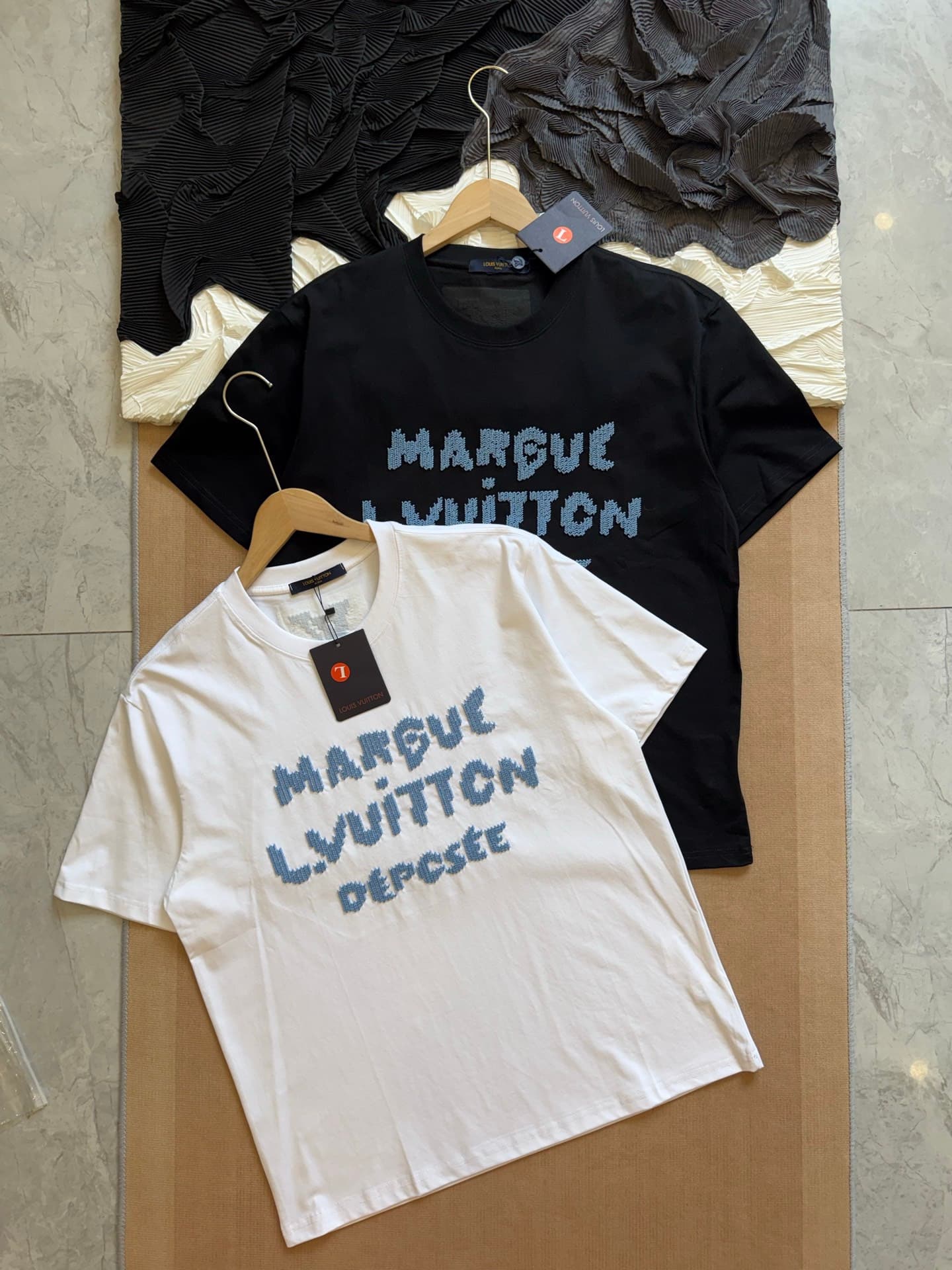 L X V 26ss Embroidered T-shirt