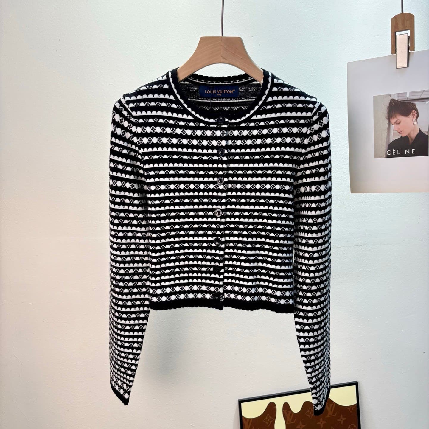 L X V Knitted coat