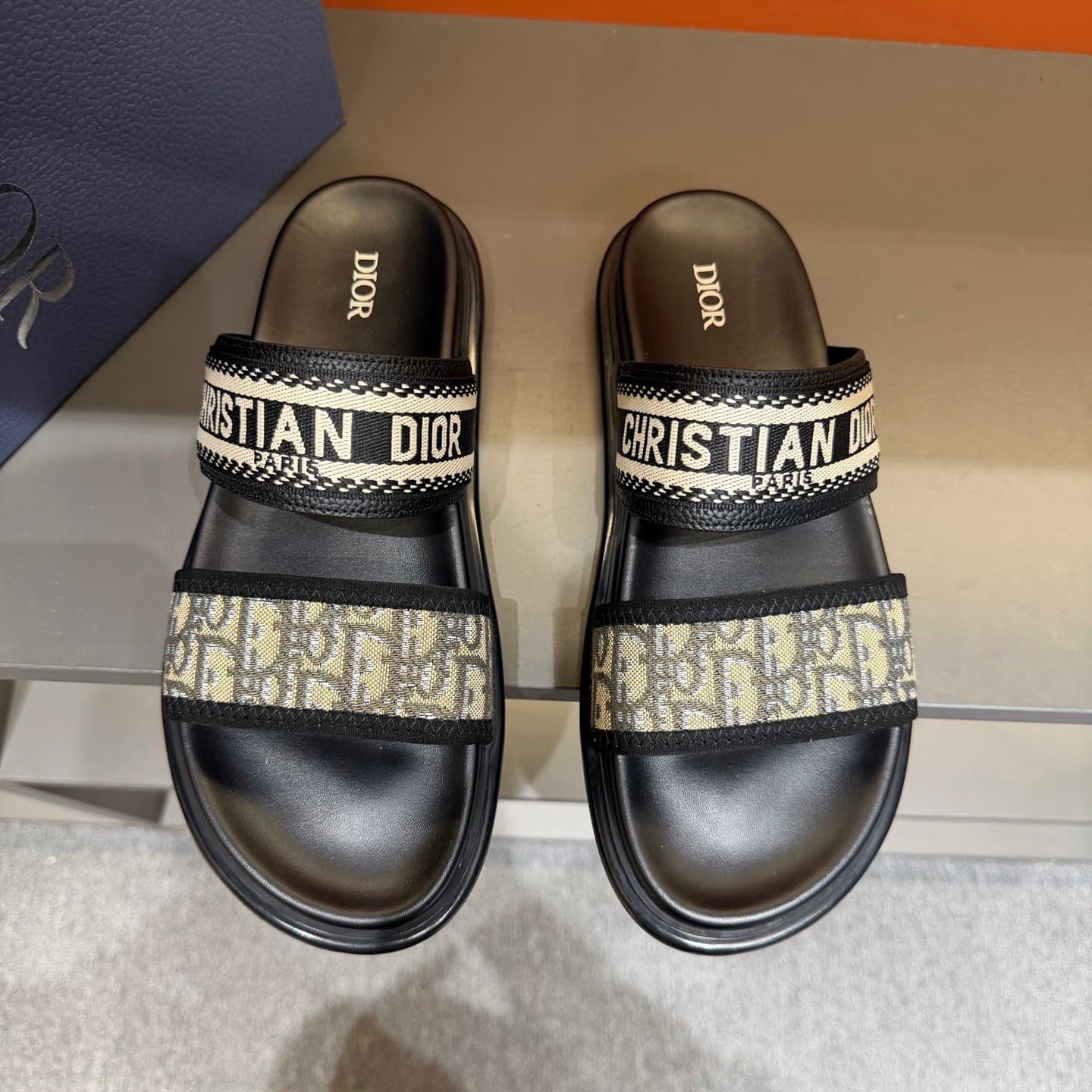DR Slipper