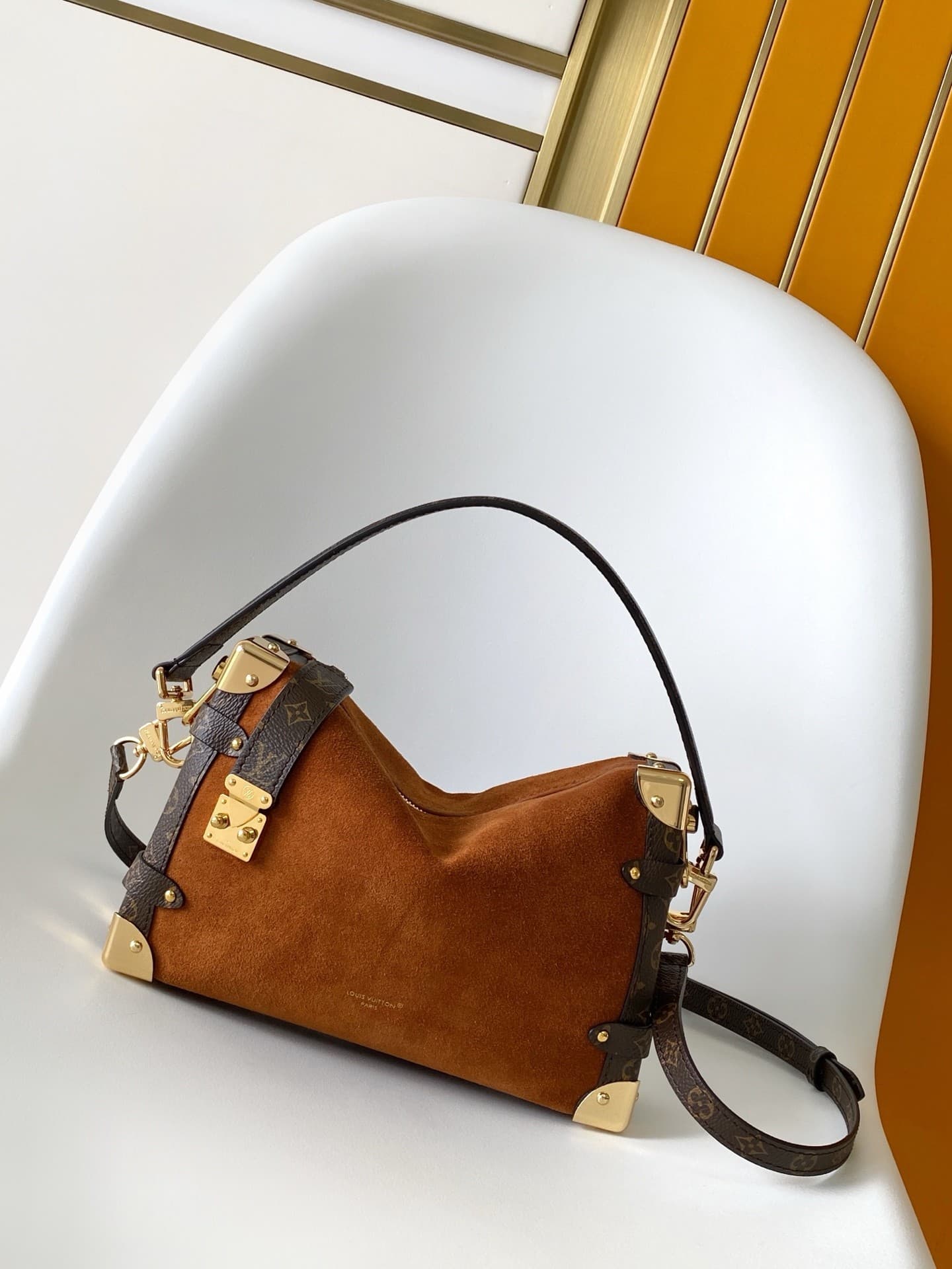 L X V Side Trunk M15072 Size:23.5x16x8.5cm