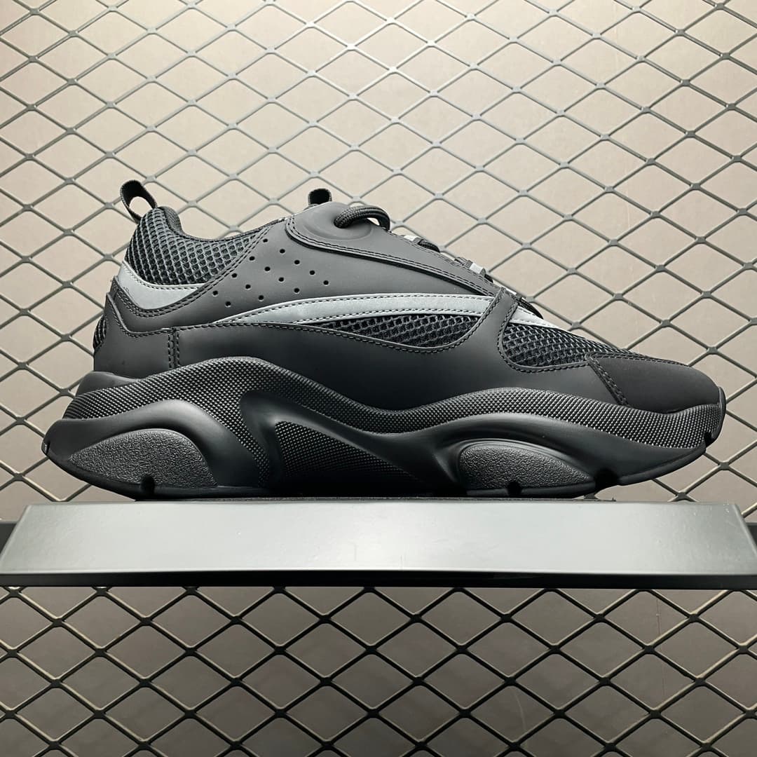 DR classic B22 Clunky Sneaker