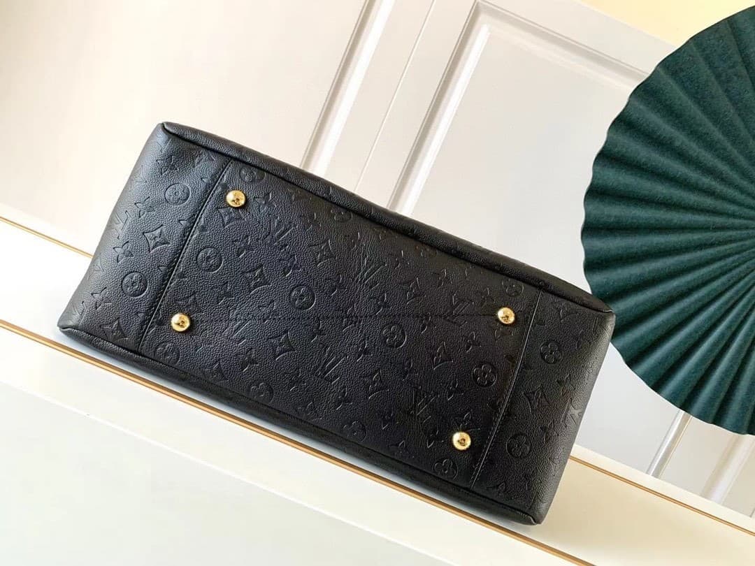 L X V Artsy Handbag M41066 47x32x22cm