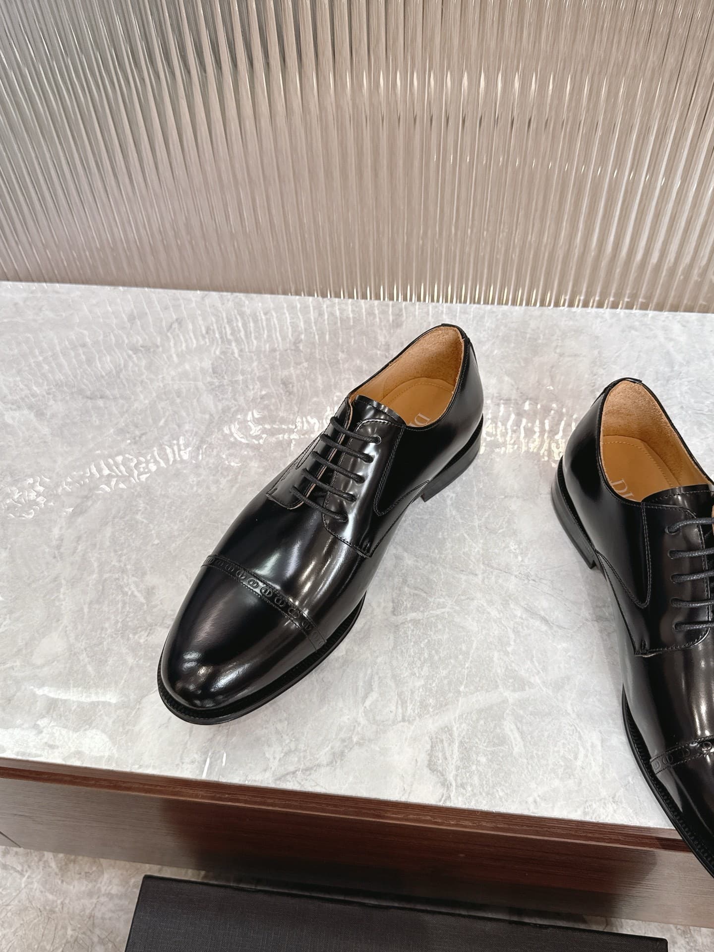 DR Leather shoes