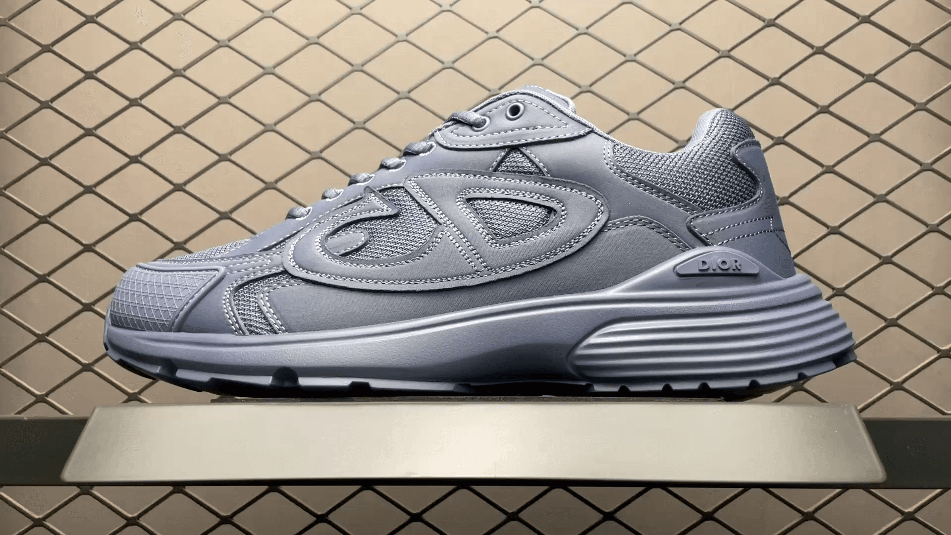 DR b30 sneaker