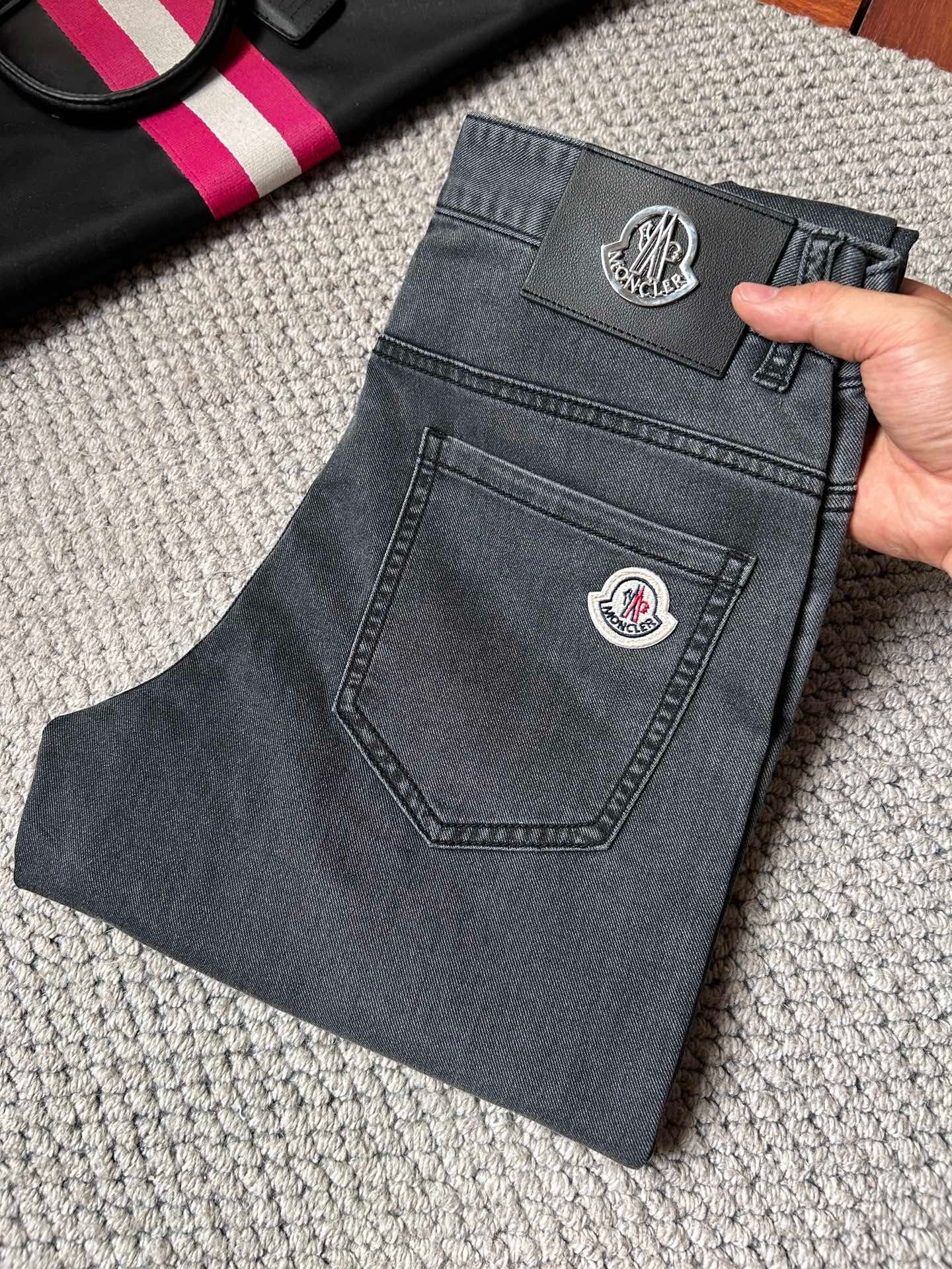 MONC Denim Jeans