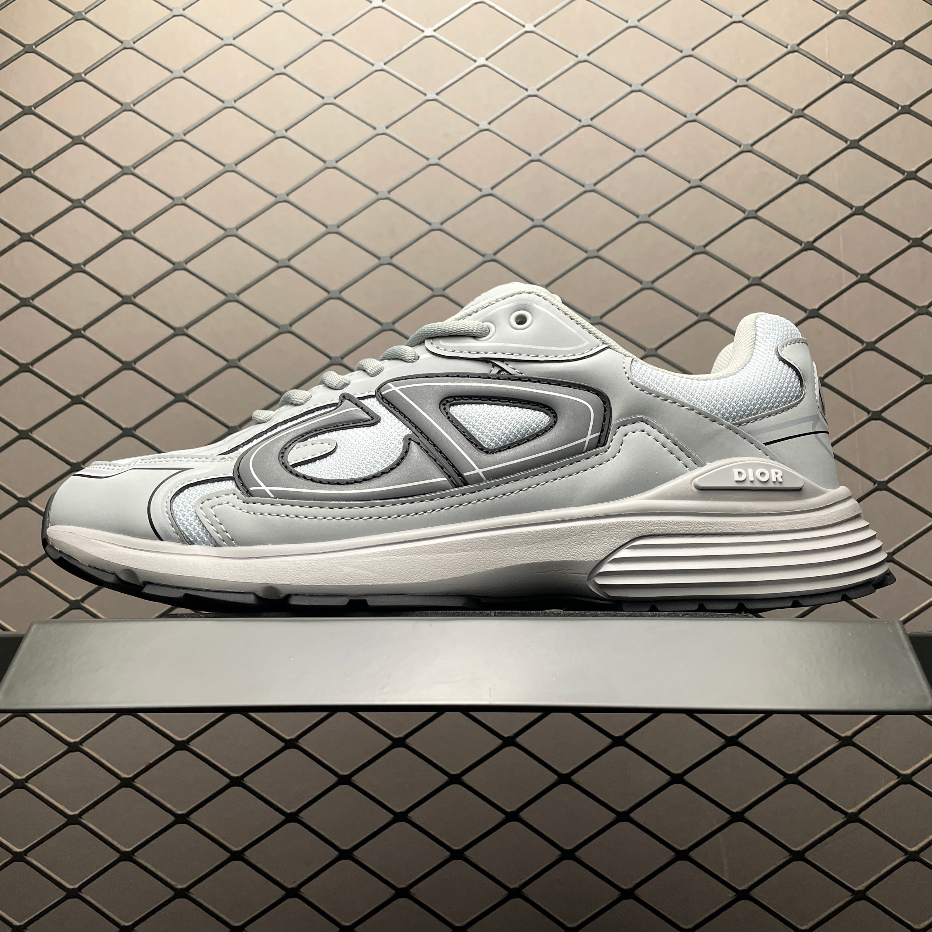 DR b30 sneaker