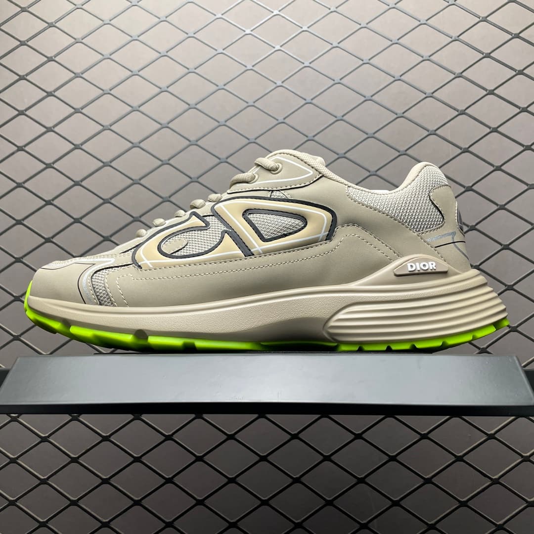 DR B30 Sneakers