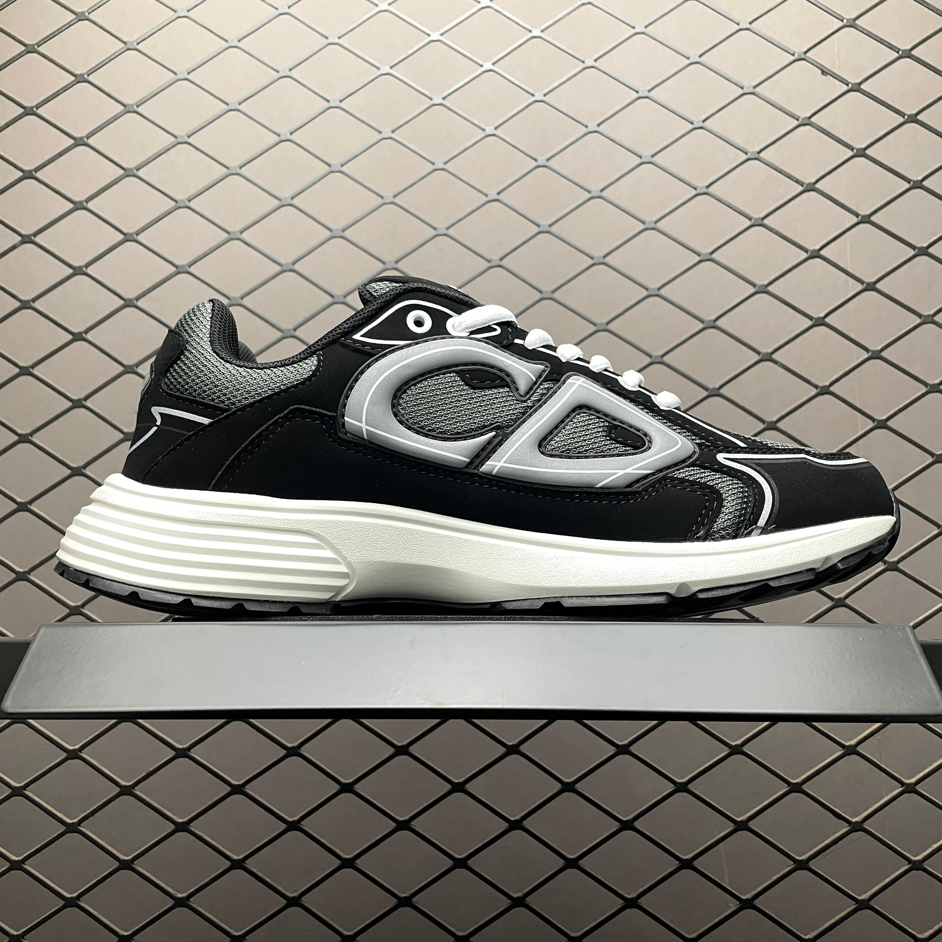 DR b30 sneaker