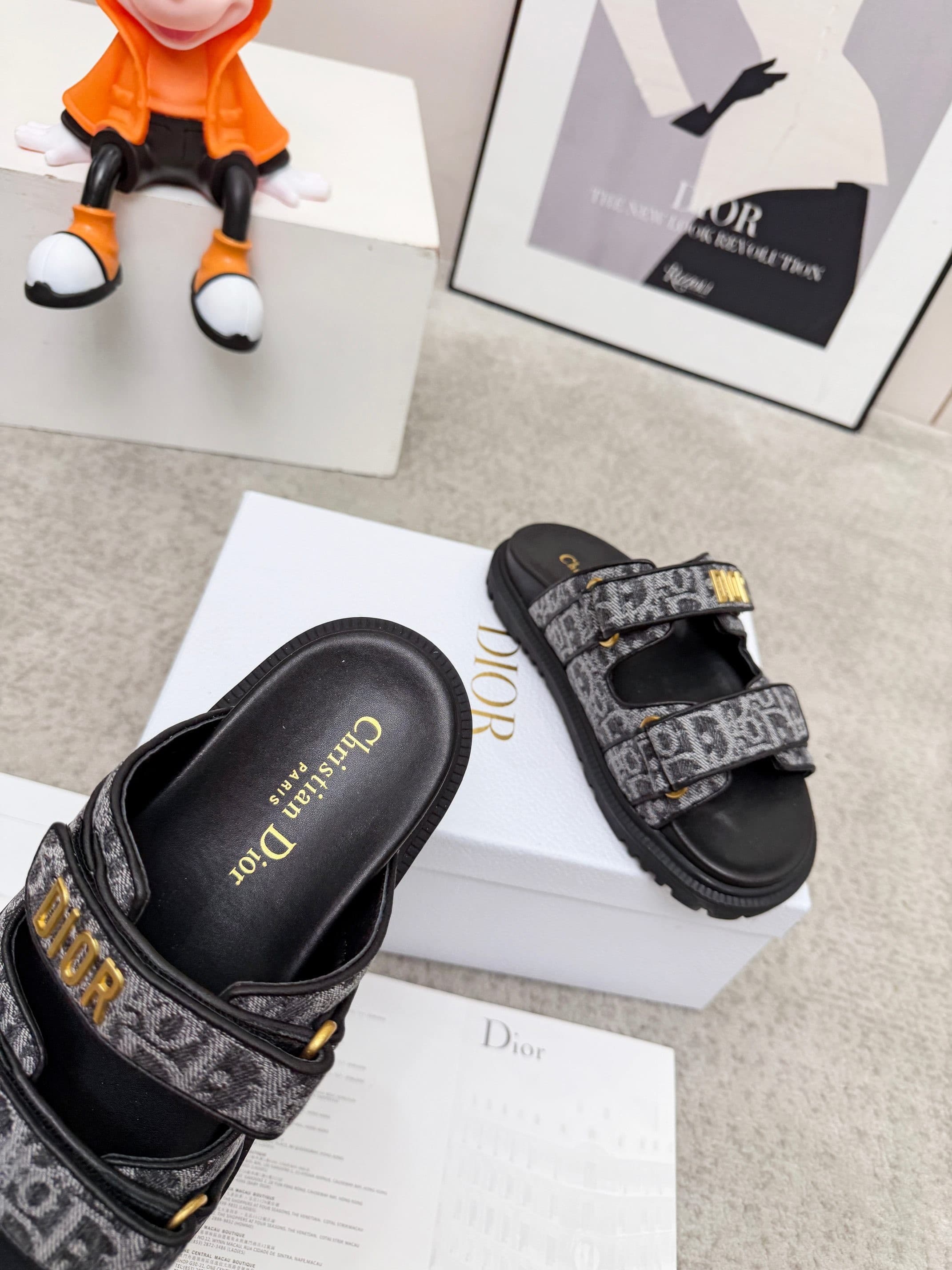 DR Slipper