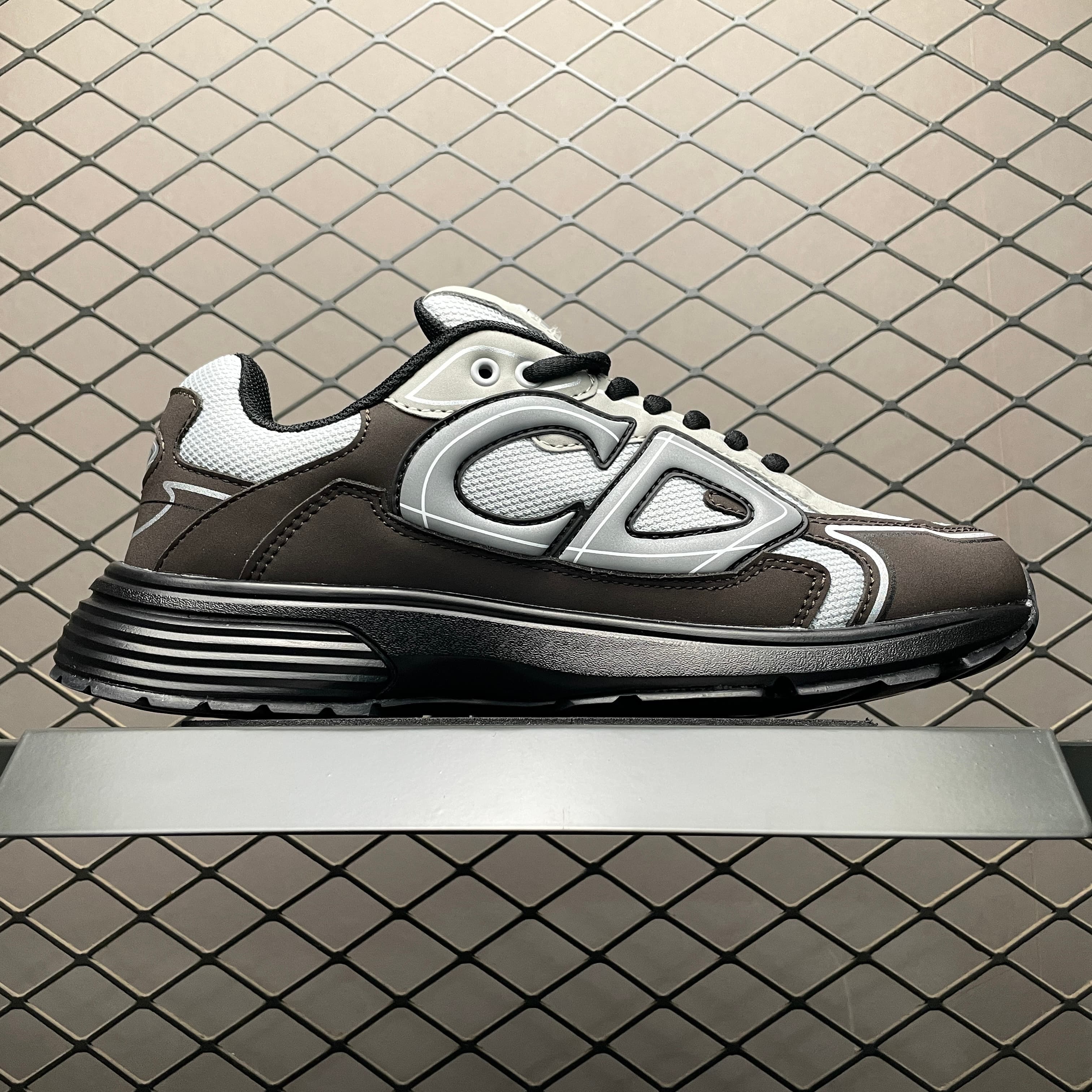 DR b30 sneaker