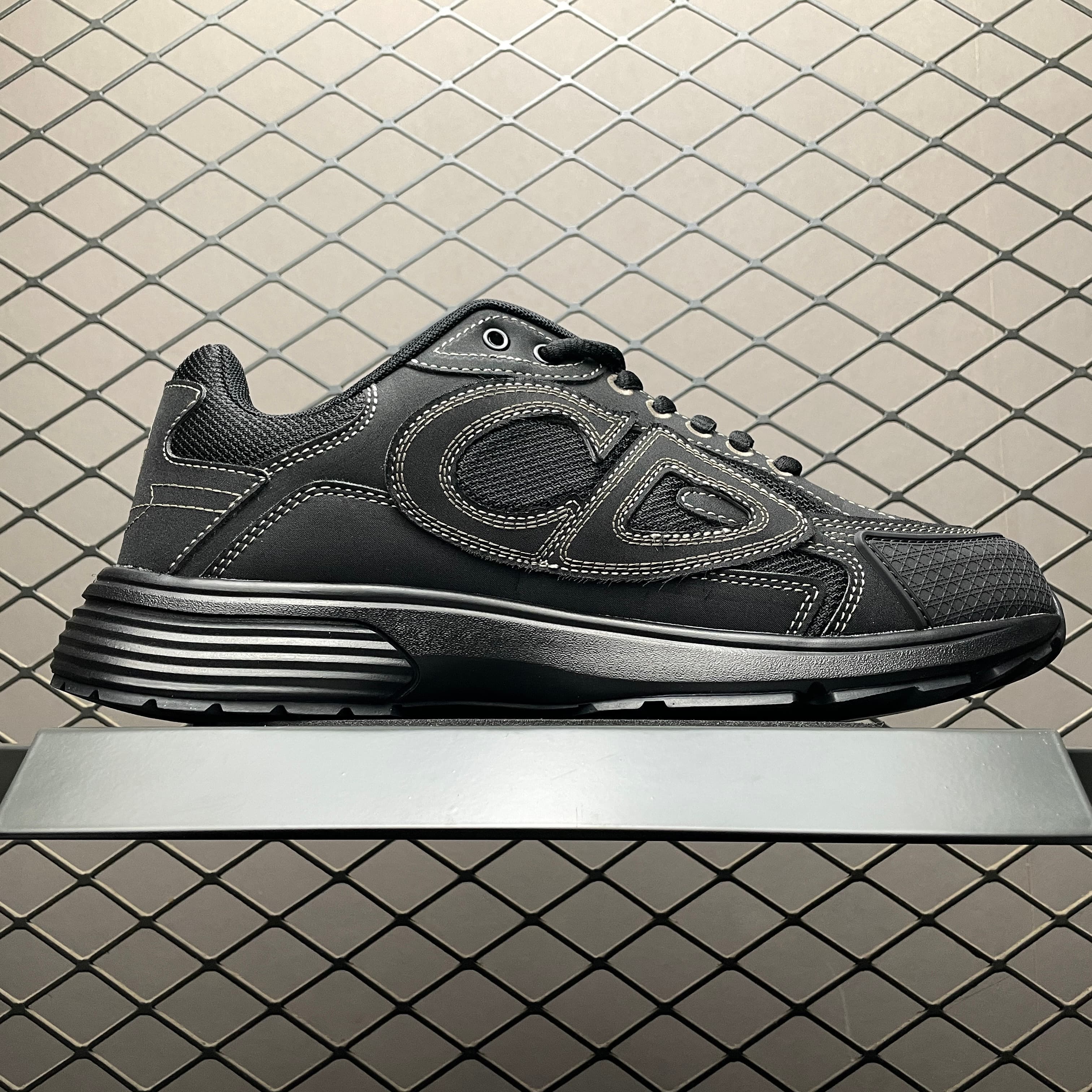 DR b30 sneaker